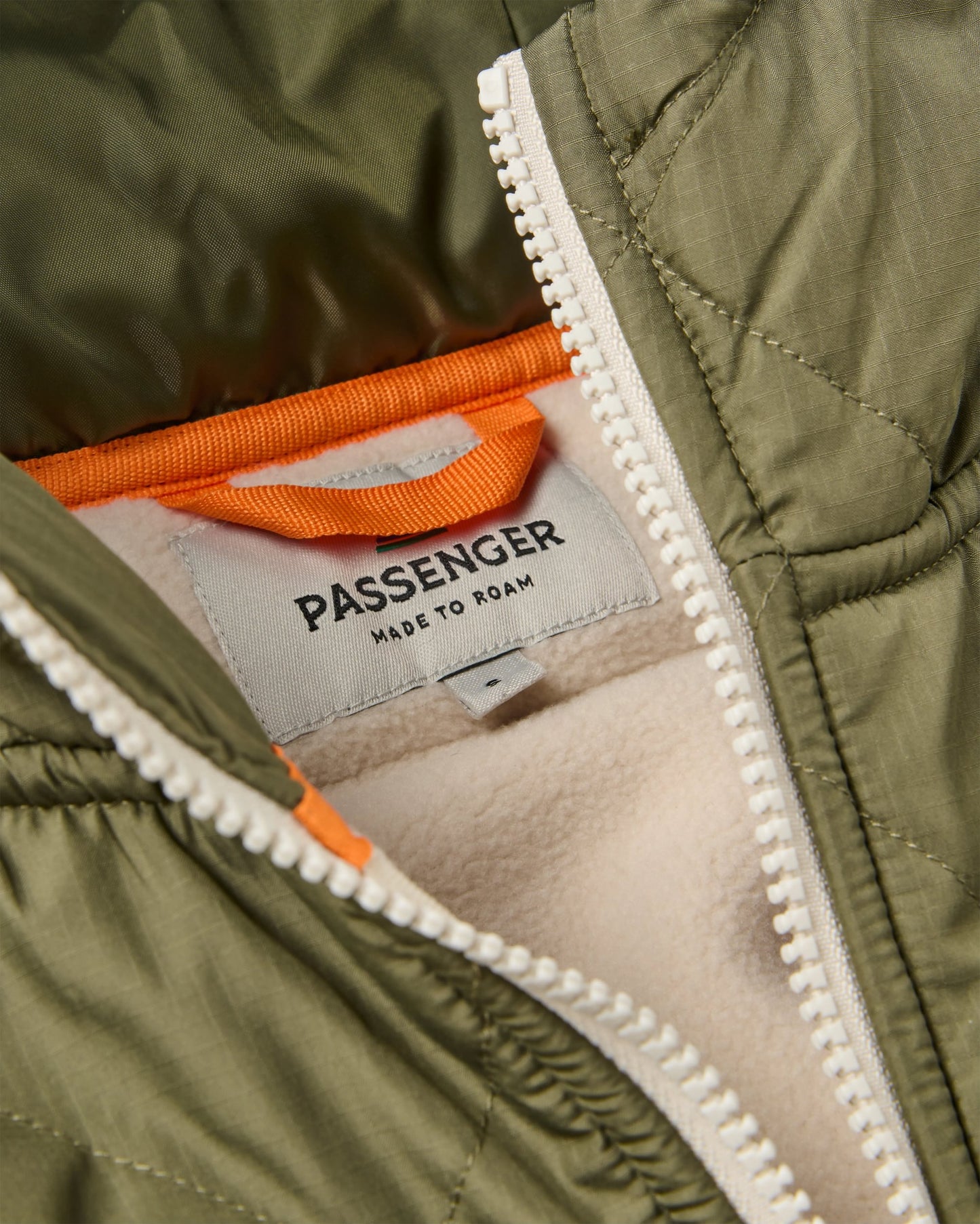 Beaumont Recycled Sherpa Hooded Fleece - Vintage White - Flatlay