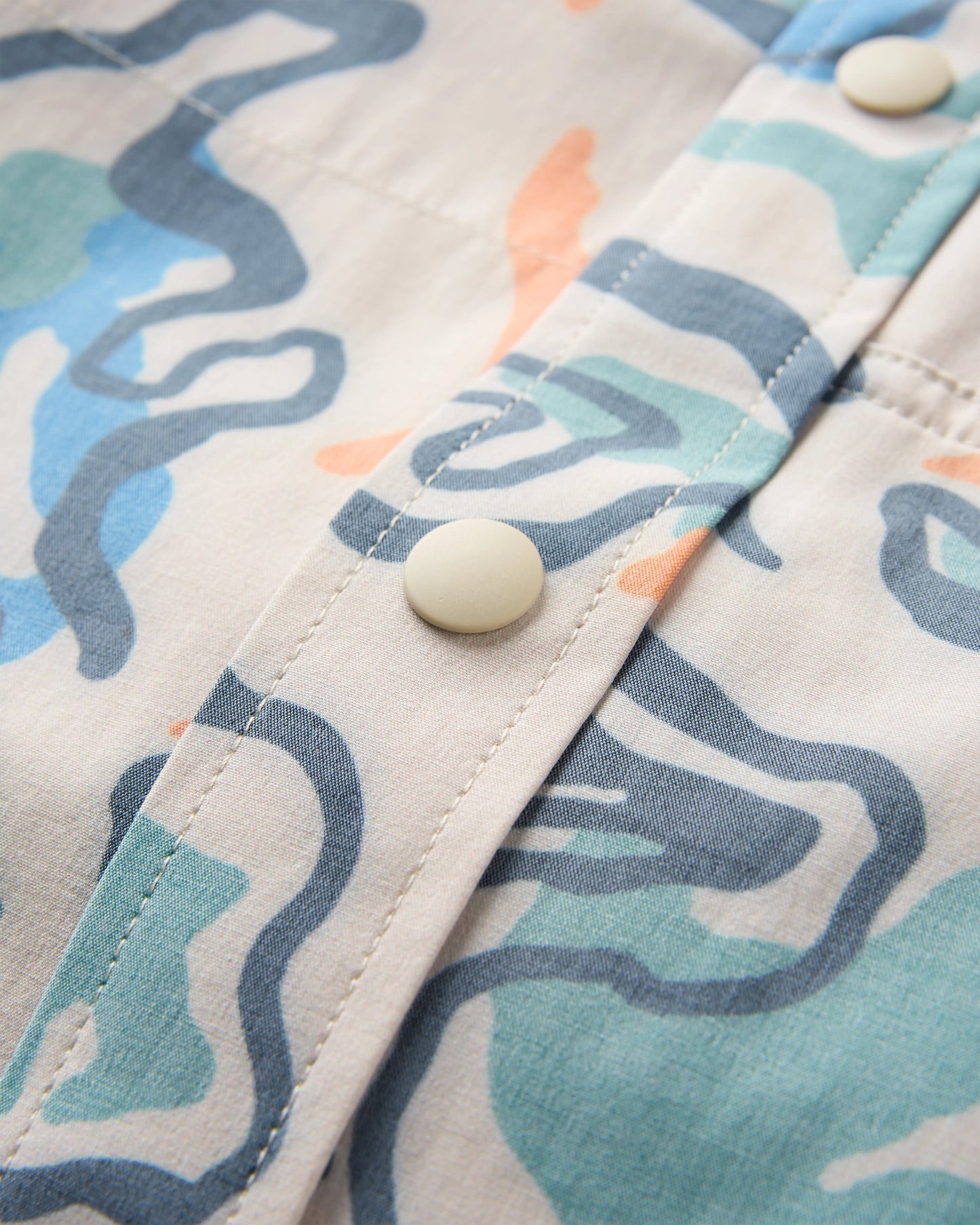 Traveller Short Sleeve Stretch Shirt - Abstract Strata Multi