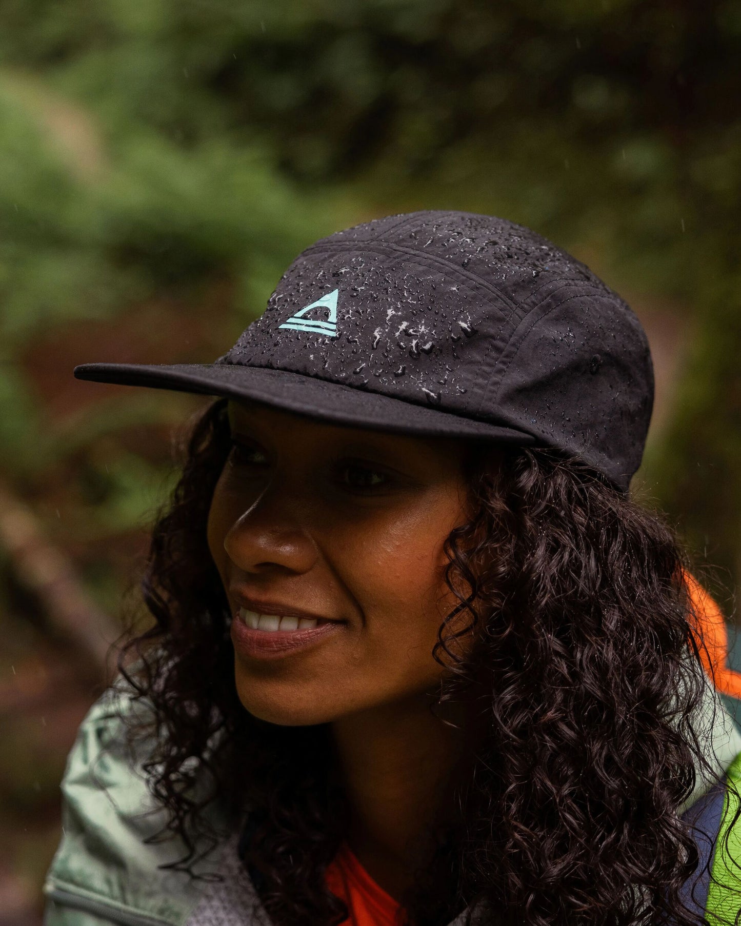 Womens_Emerge 5 Panel Trail Cap - Black - Lifestyle