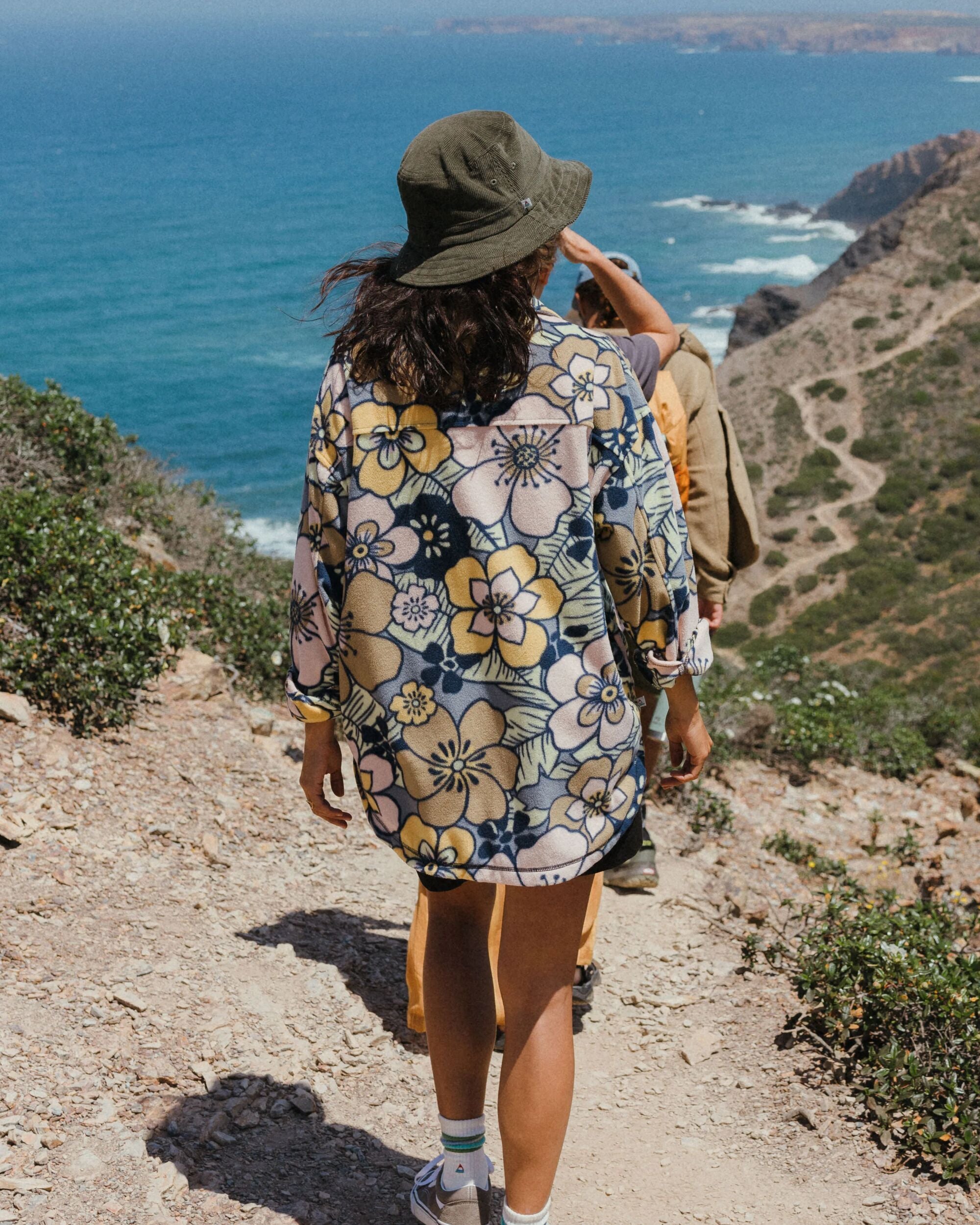 East Recycled Polar Fleece Shirt - Vintage Floral Sunlight - Lifestyle