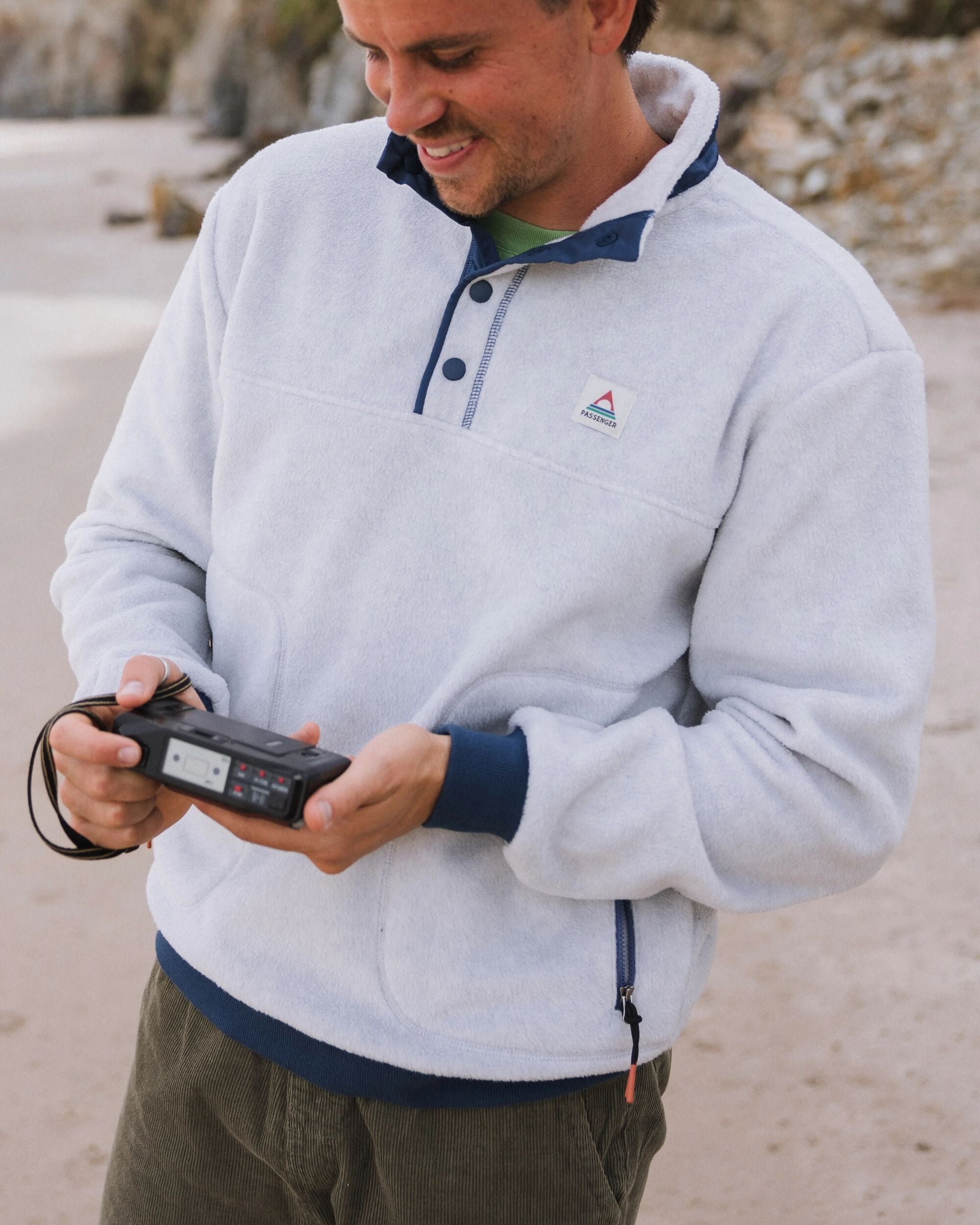 Take It Easy Polar Fleece - Grey Marl - Lifestyle