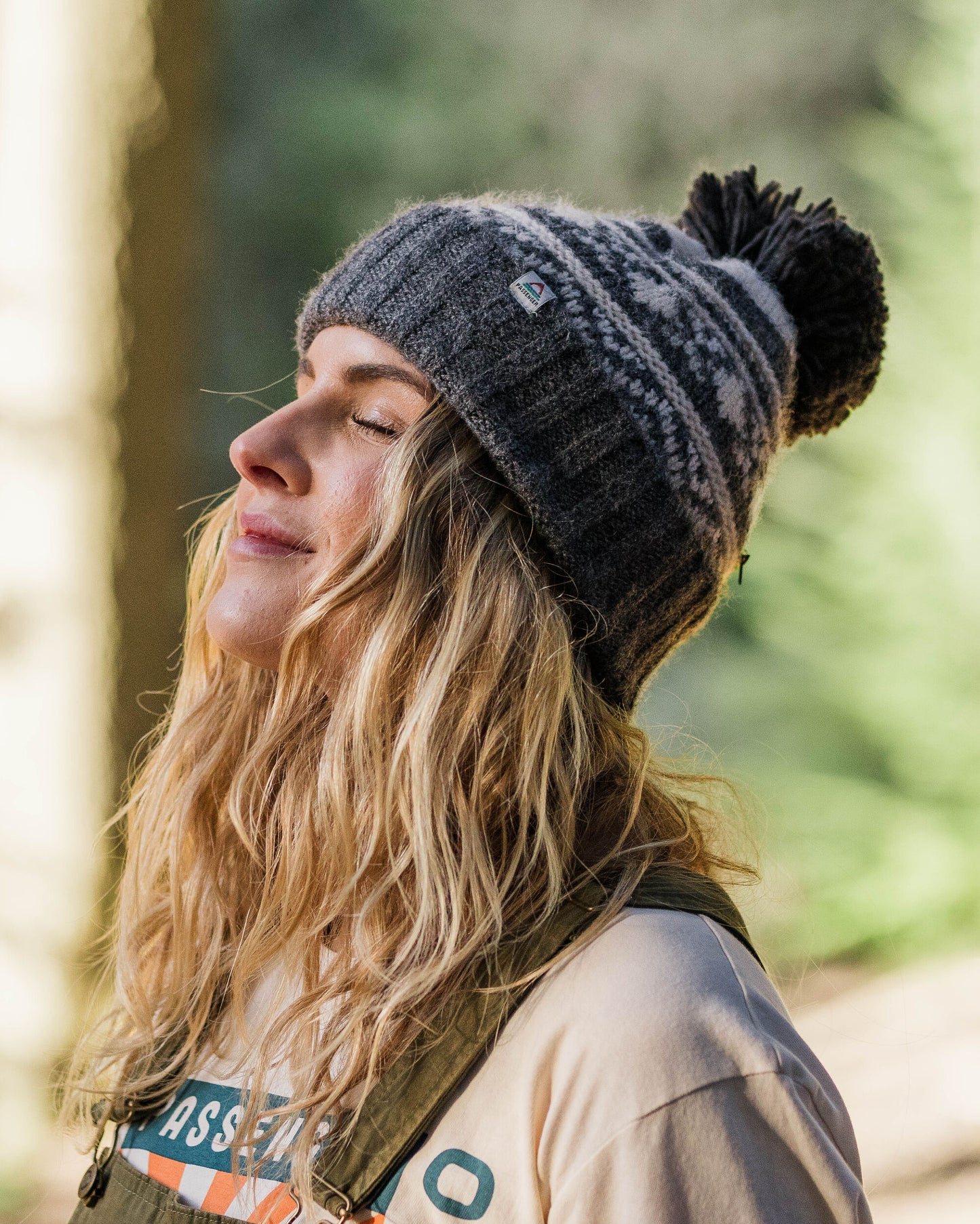 Womens_Lodge Recycled Bobble Hat - Black