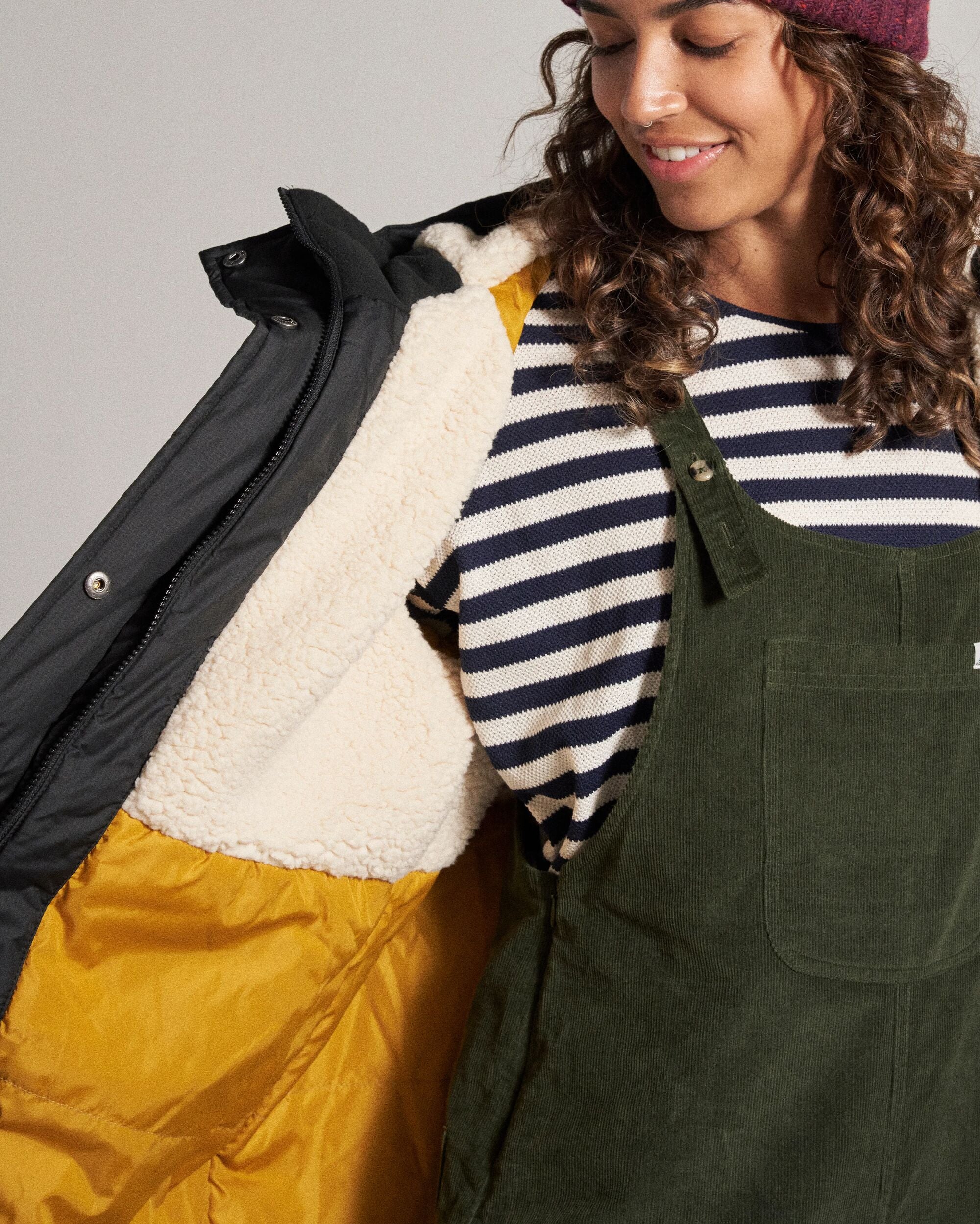 Tasman Recycled Long Insulated Jacket - Black - Studio Model