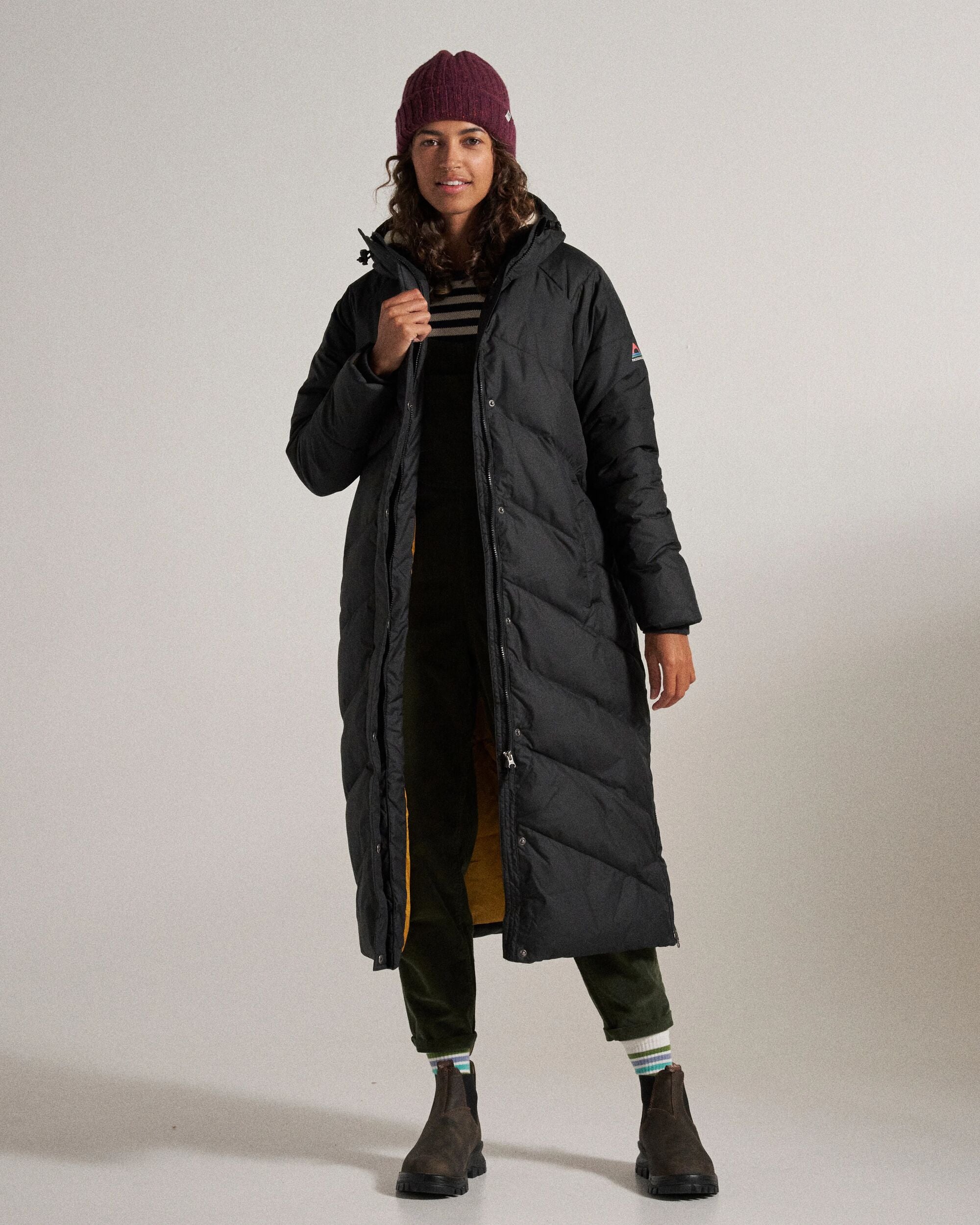 Tasman Recycled Long Insulated Jacket - Black - Studio Model