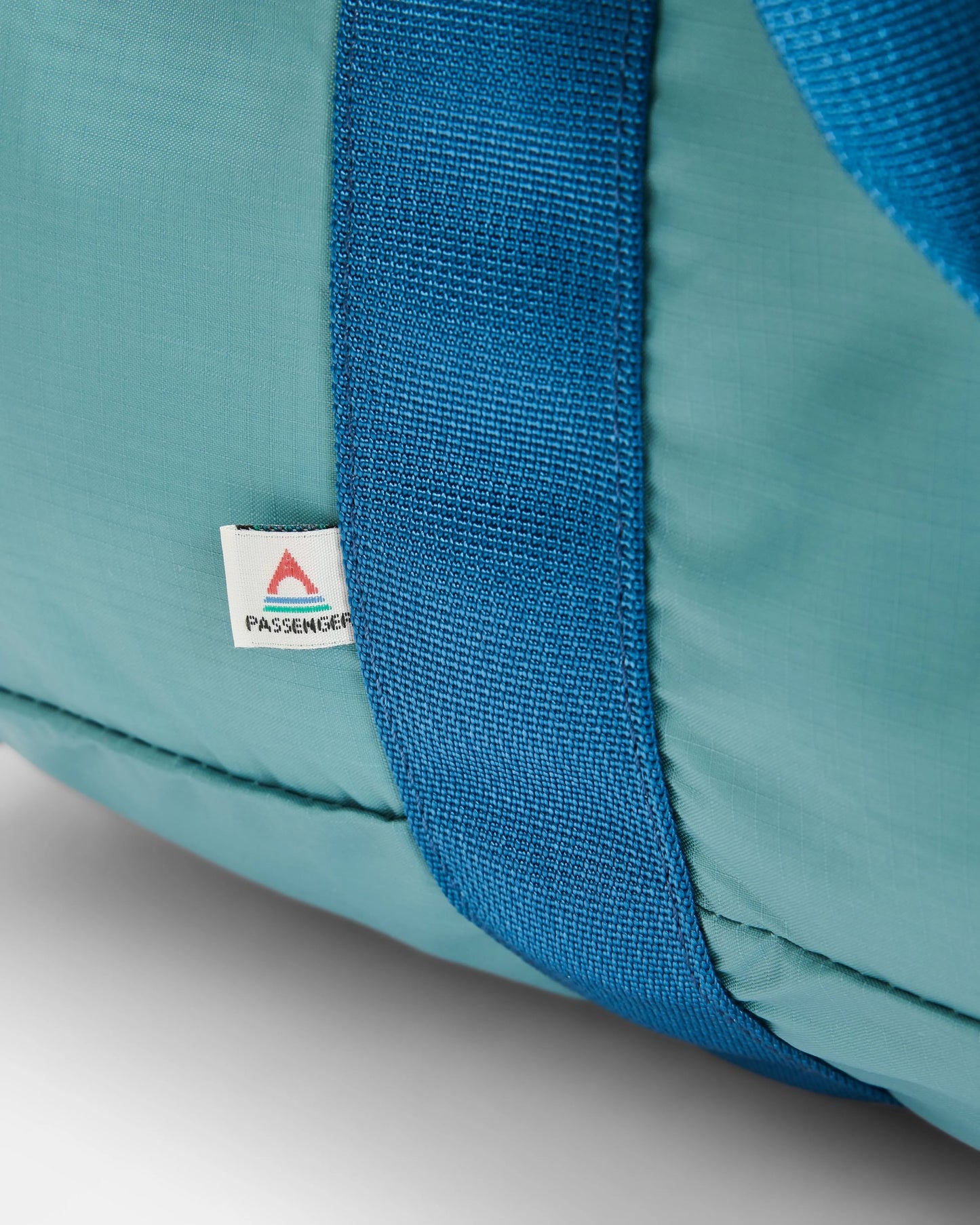 Trail Lite 40L Duffel Bag - Arctic - Flatlay