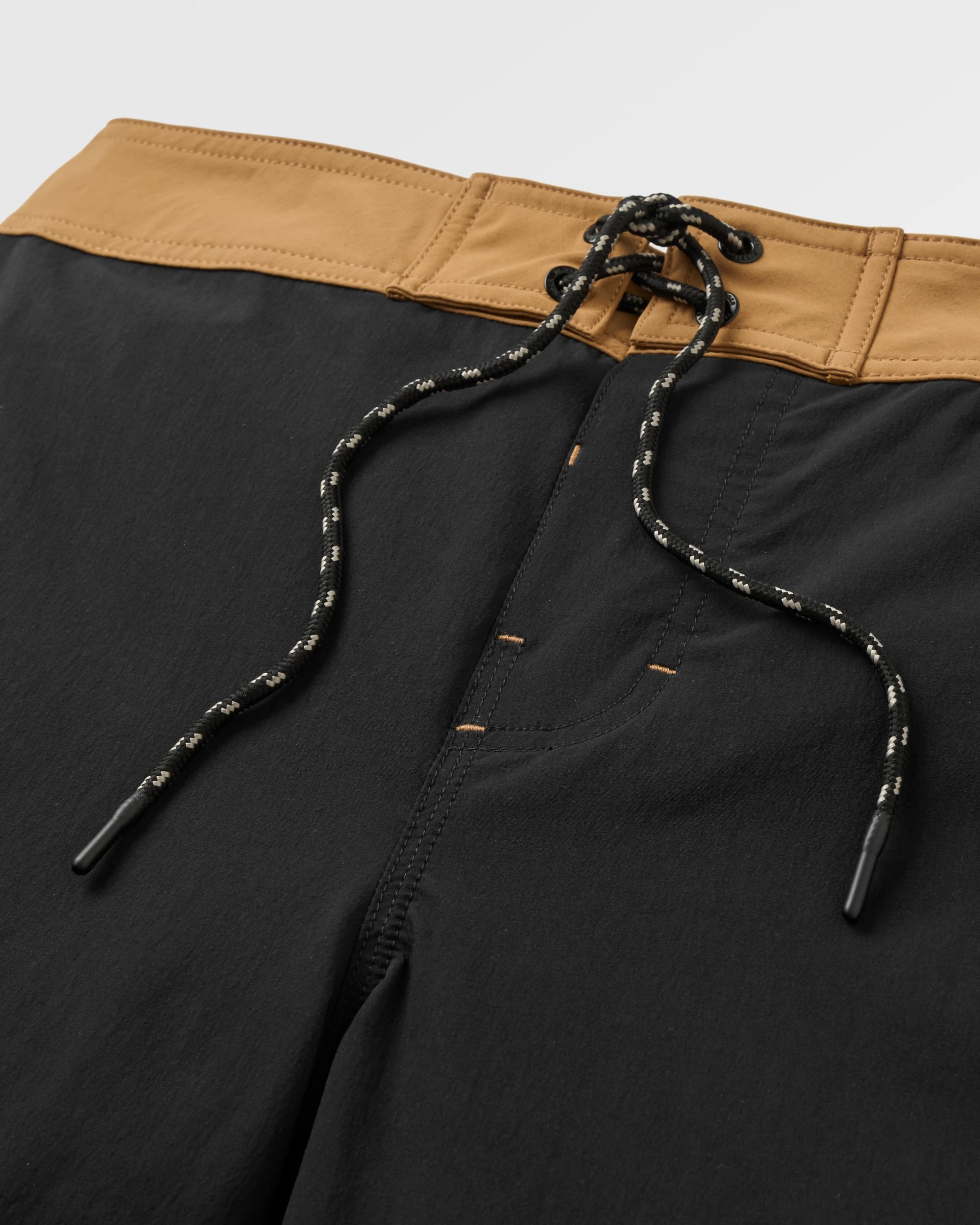 Cruiser NetPlus® Recycled 21" Boardshort - Black - Flatlay