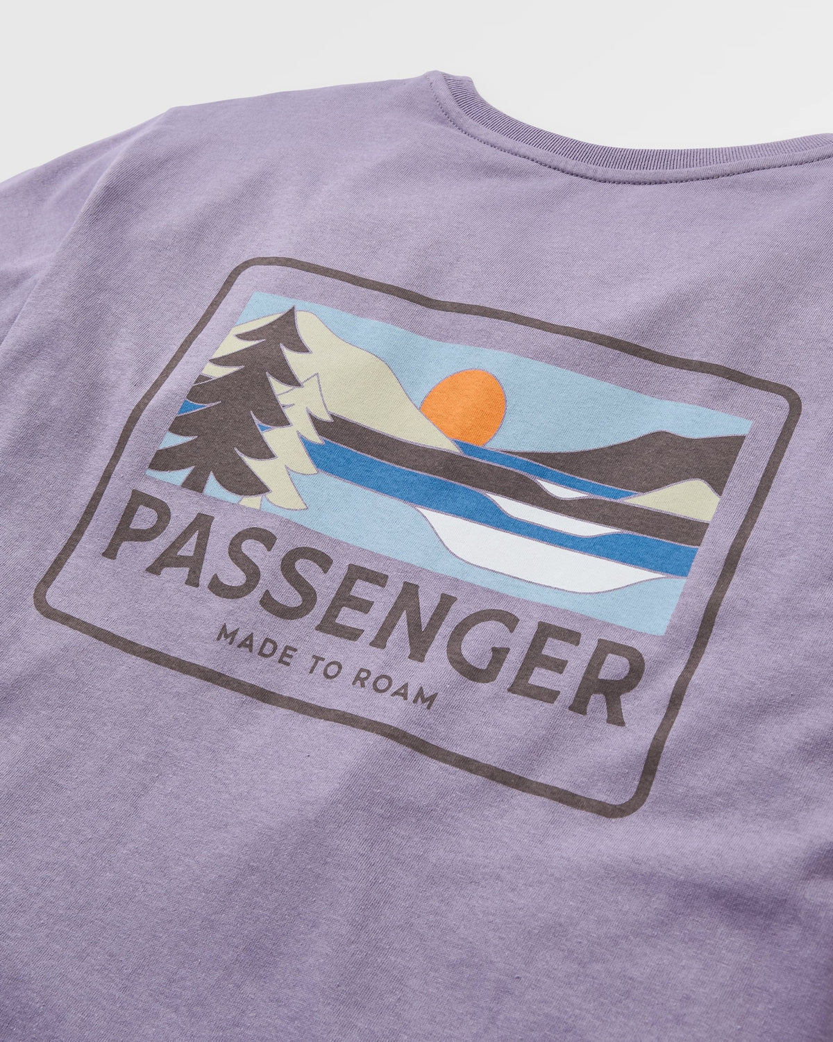 Roamer Men's Recycled Cotton T-Shirt - Heather - Flatlay