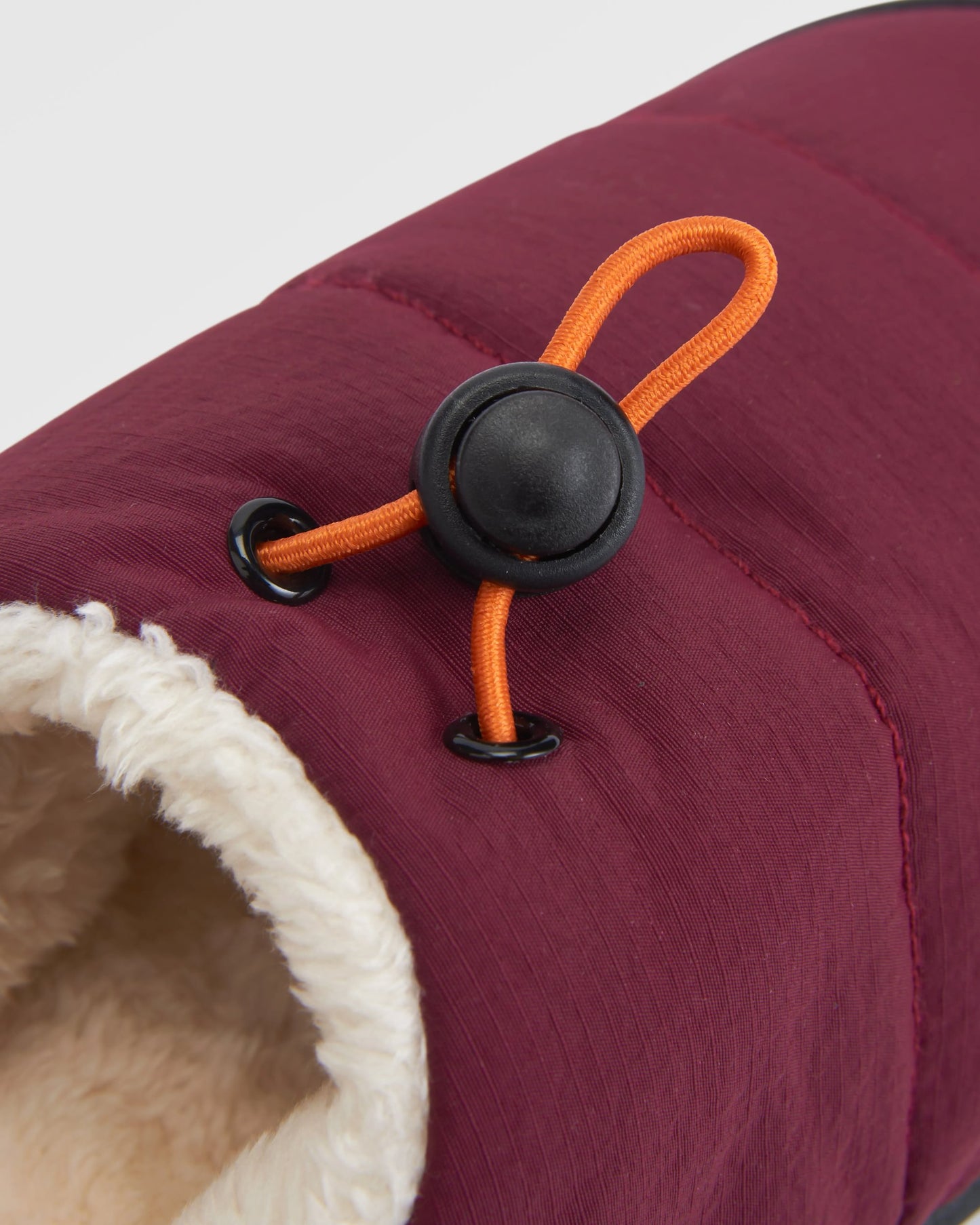Step Out Women's Slipper - Wine - Flatlay