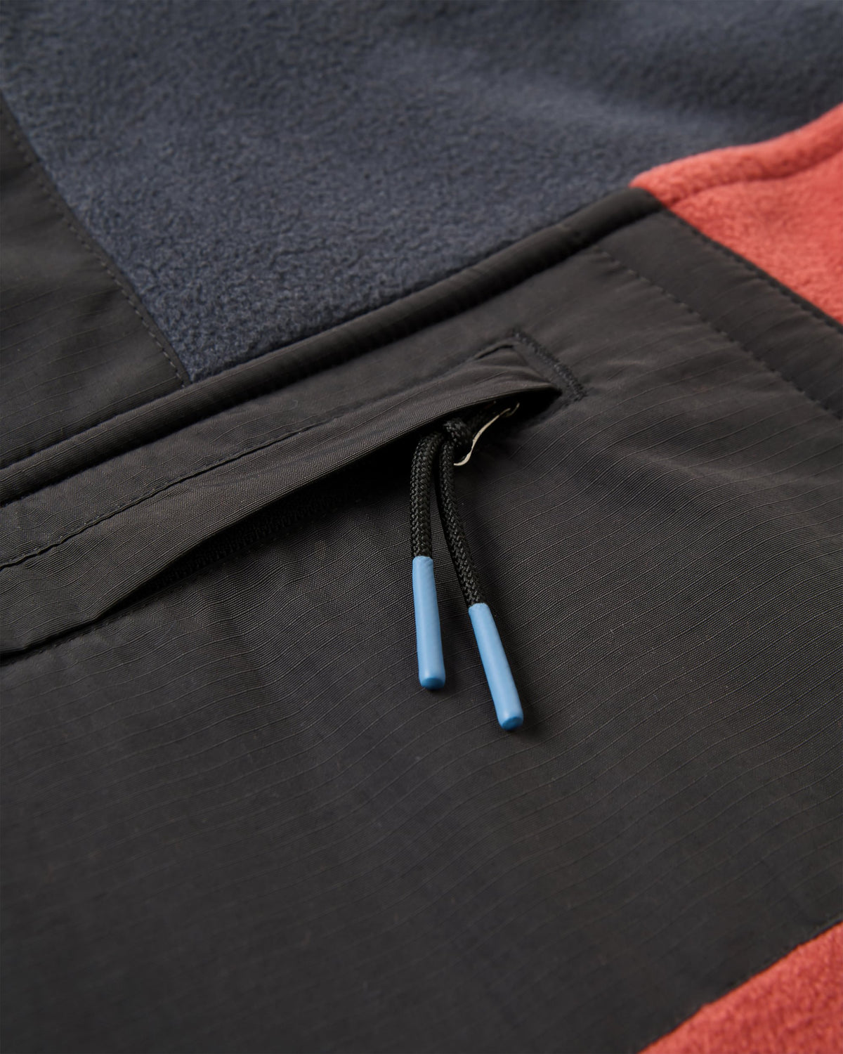 Woodland Hoodless 1/2 Zip Polartec® Fleece - Redwood/Charcoal - Flatlay