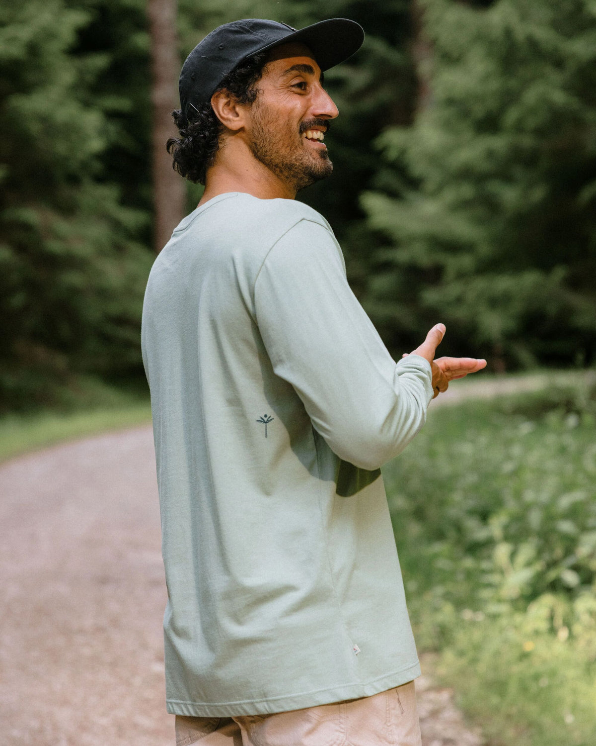 Sonoma LS T-Shirt - Pistachio - Lifestyle