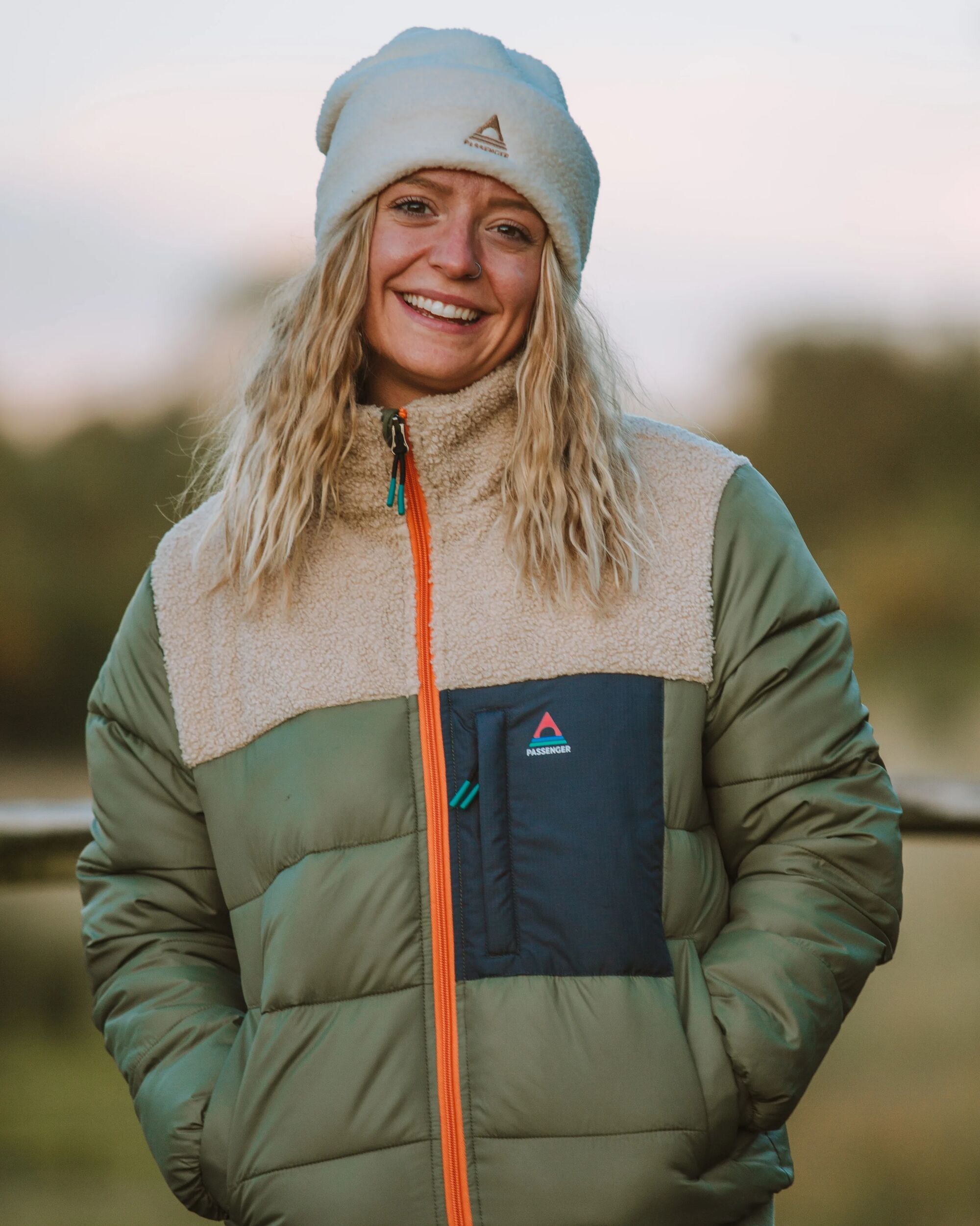 Inspire Insulated Jacket - Dusty Olive - Lifestyle