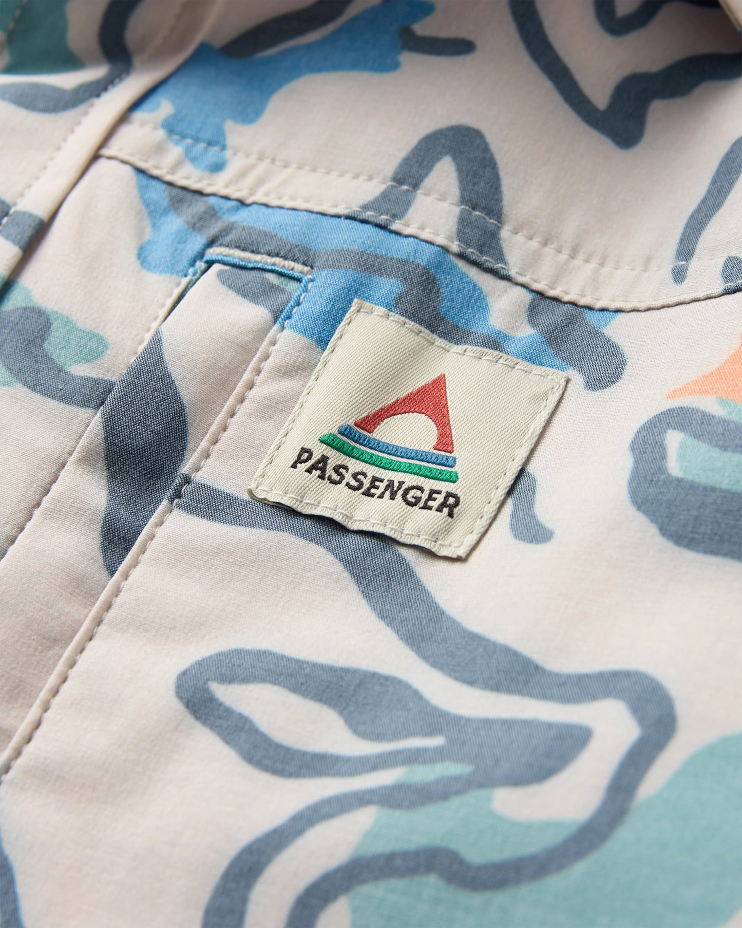 Traveller Short Sleeve Stretch Shirt - Abstract Strata Multi