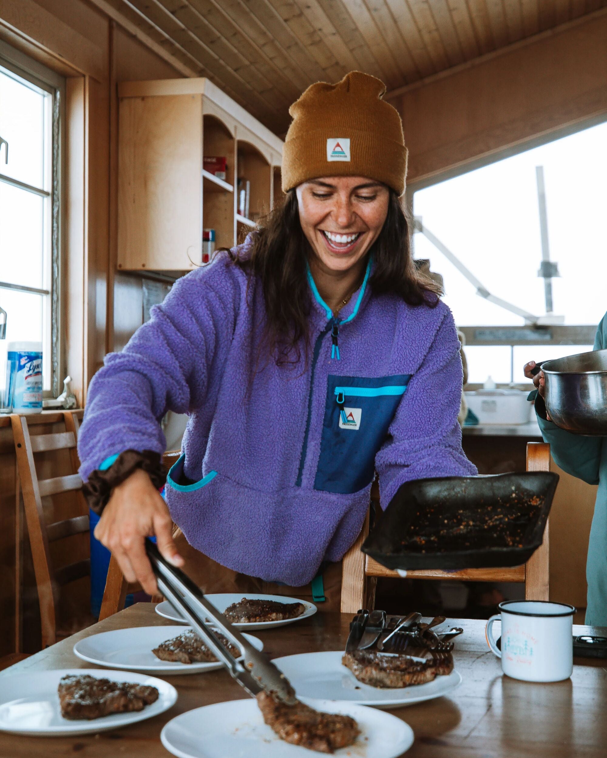 Ravi Sherpa Fleece - Retro Purple - Lifestyle