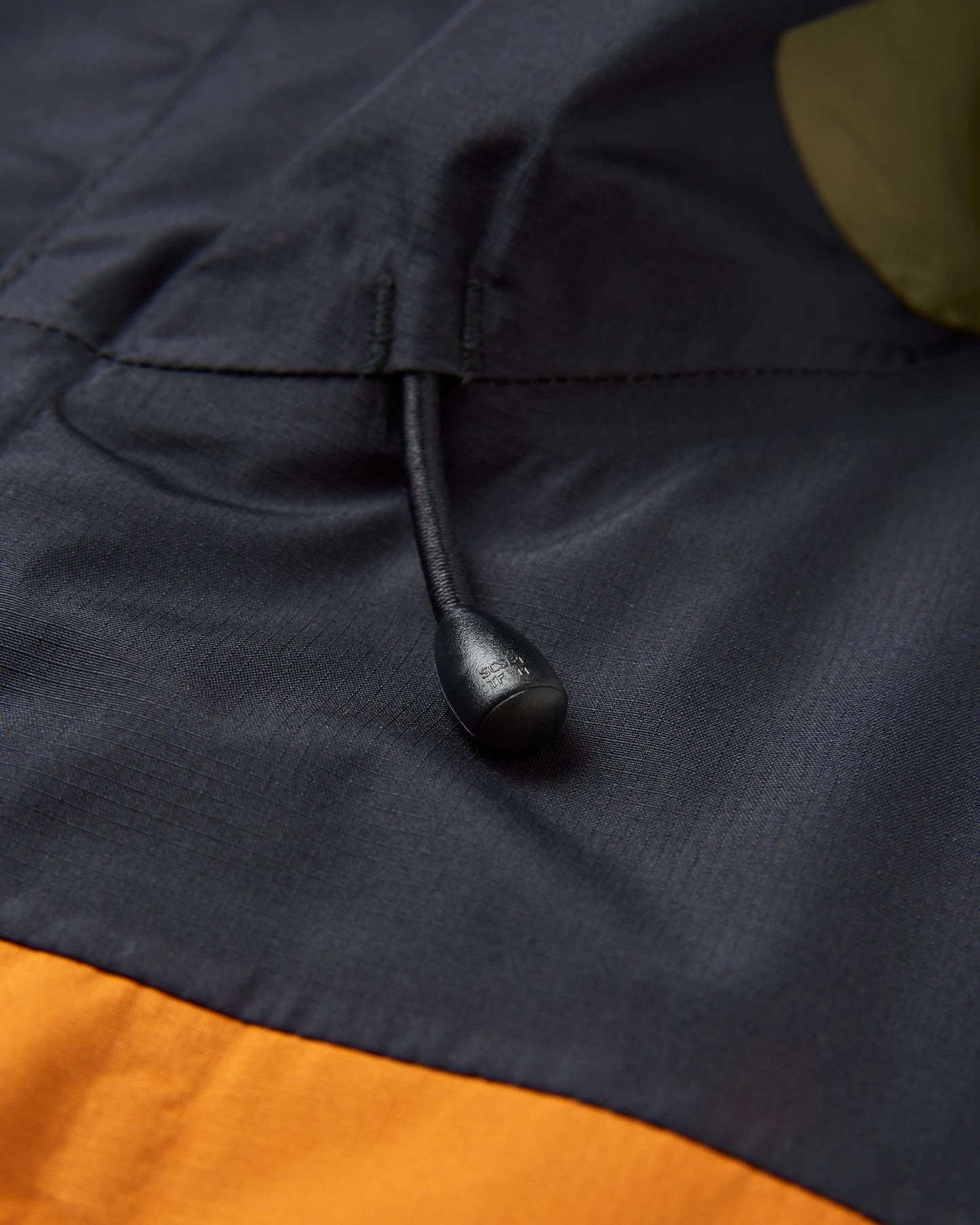 Trailscape Men's Recycled Waterproof Jacket - Black/Khaki - Flatlay