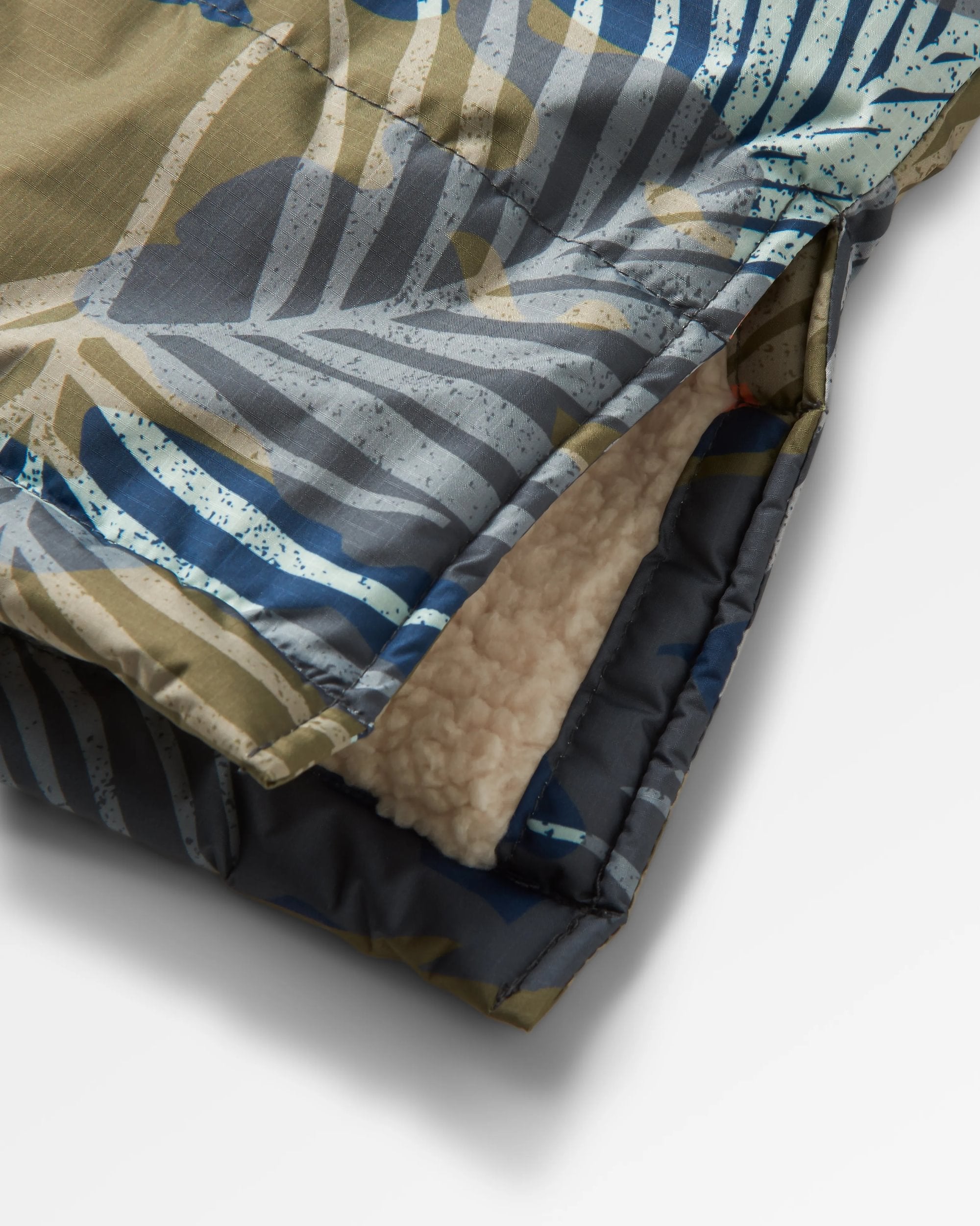 Waves Recycled Sherpa Lined Changing Robe - Palm Camo Apricot - Flatlay