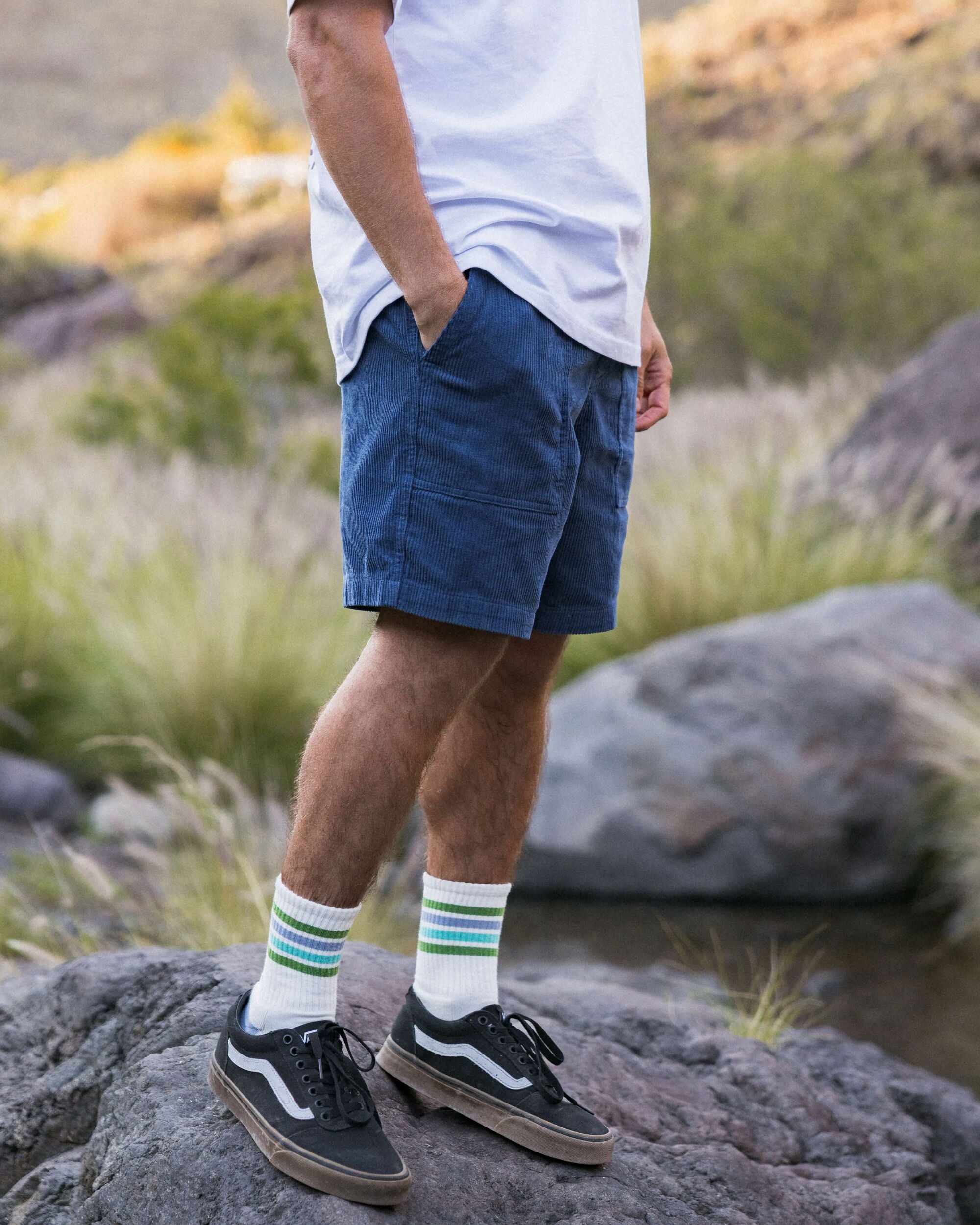 Shack Cord Short - Dark Denim - Lifestyle