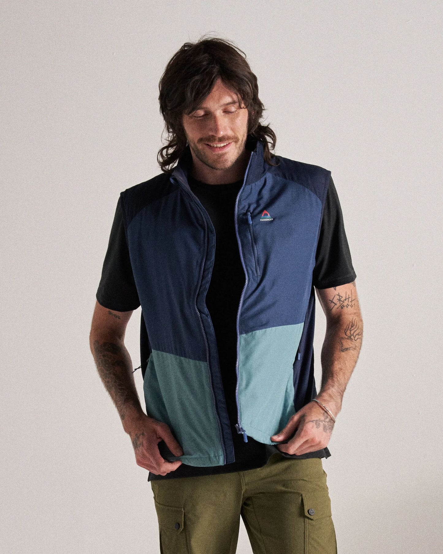 Daybreak Lightweight Recycled Thermore® Insulated Vest - Rich Navy/Dark Denim/Arctic - Studio Model