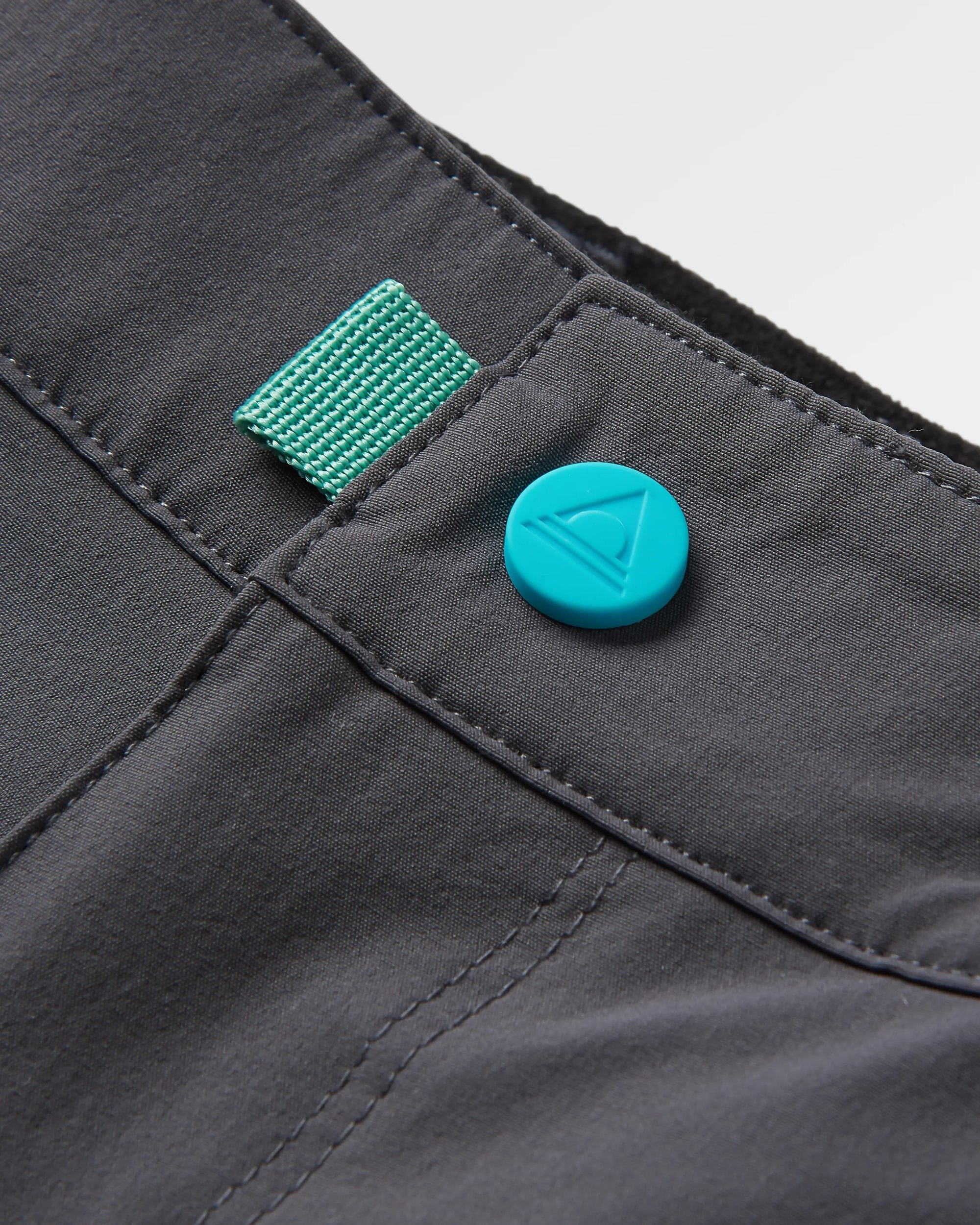 365 Trail Roll-Up Short - Charcoal - Flatlay