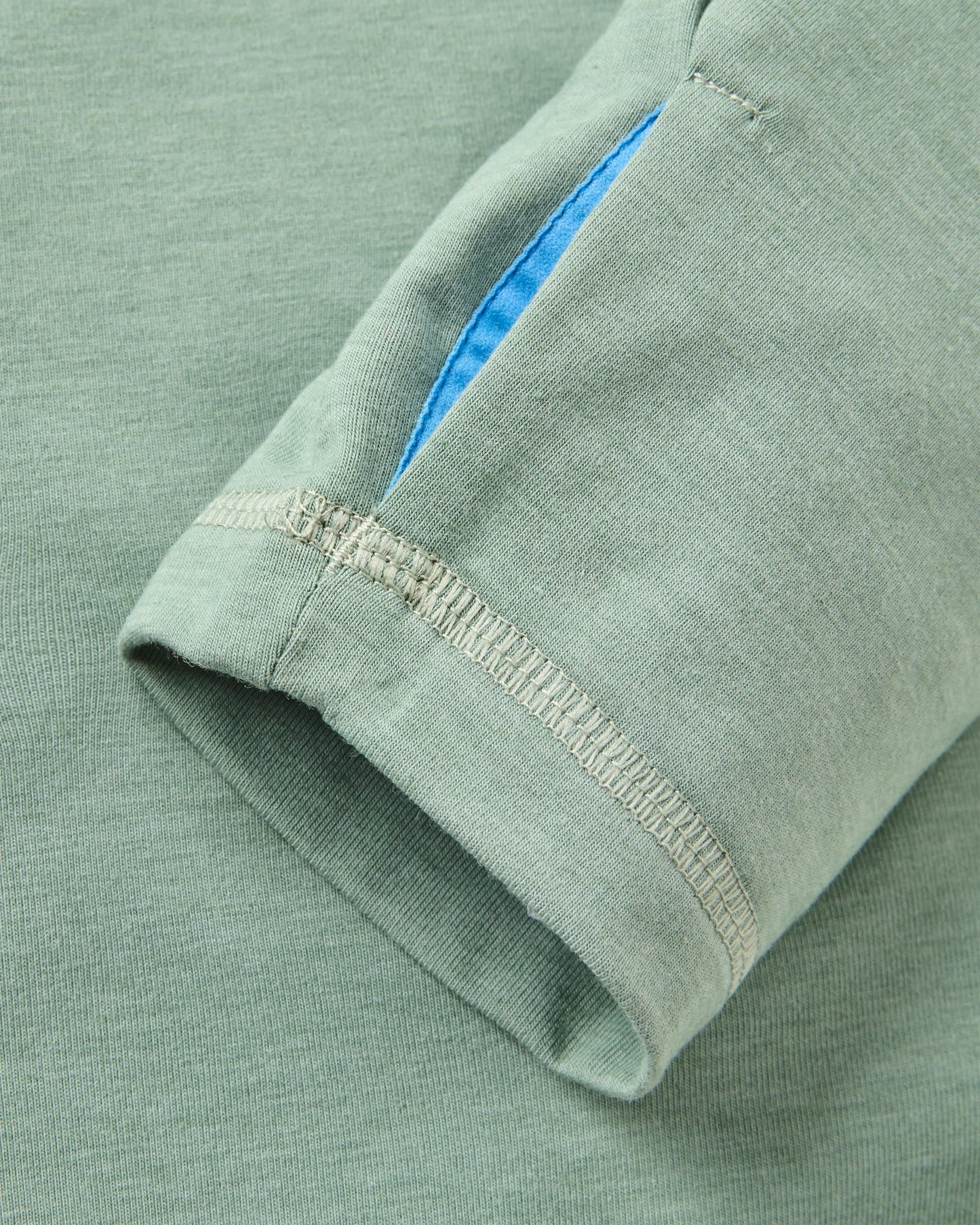Roamscreen UPF50 Women's LS T-Shirt - Pistachio - Flatlay