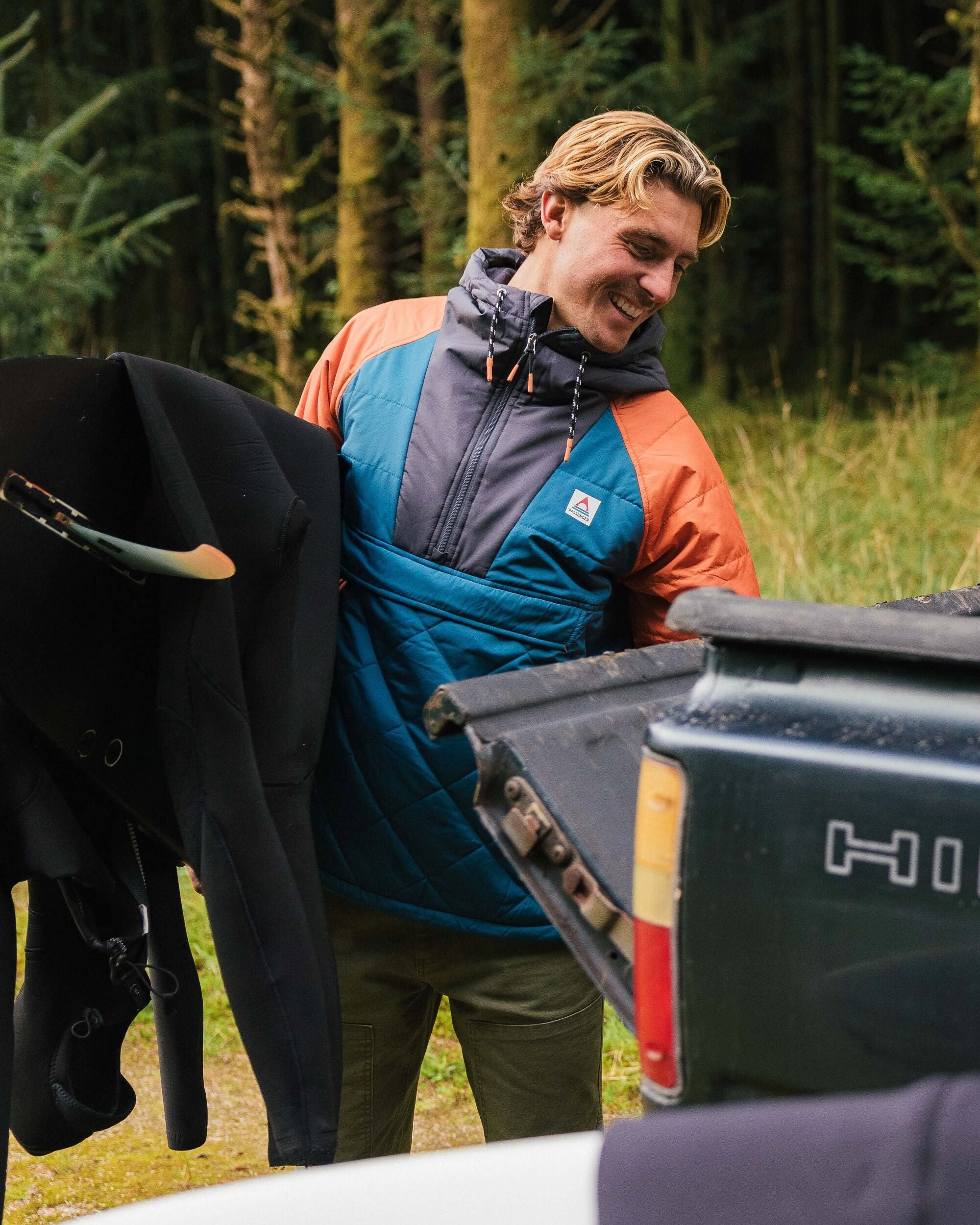 Oceanic Recycled Insulated Anorak - Tidal Blue/Burnt Orange - Lifestyle