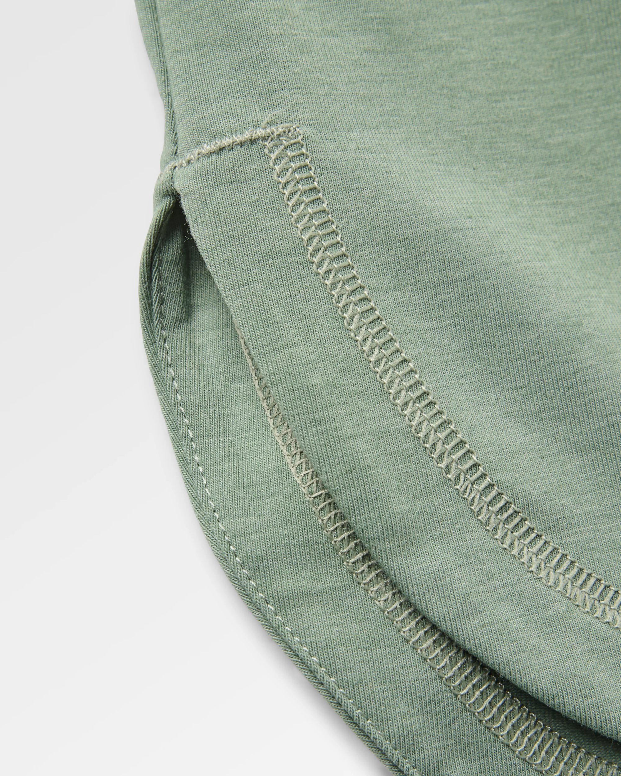 Roamscreen UPF50 Drirelease® Women's Hoodie - Pistachio - Flatlay