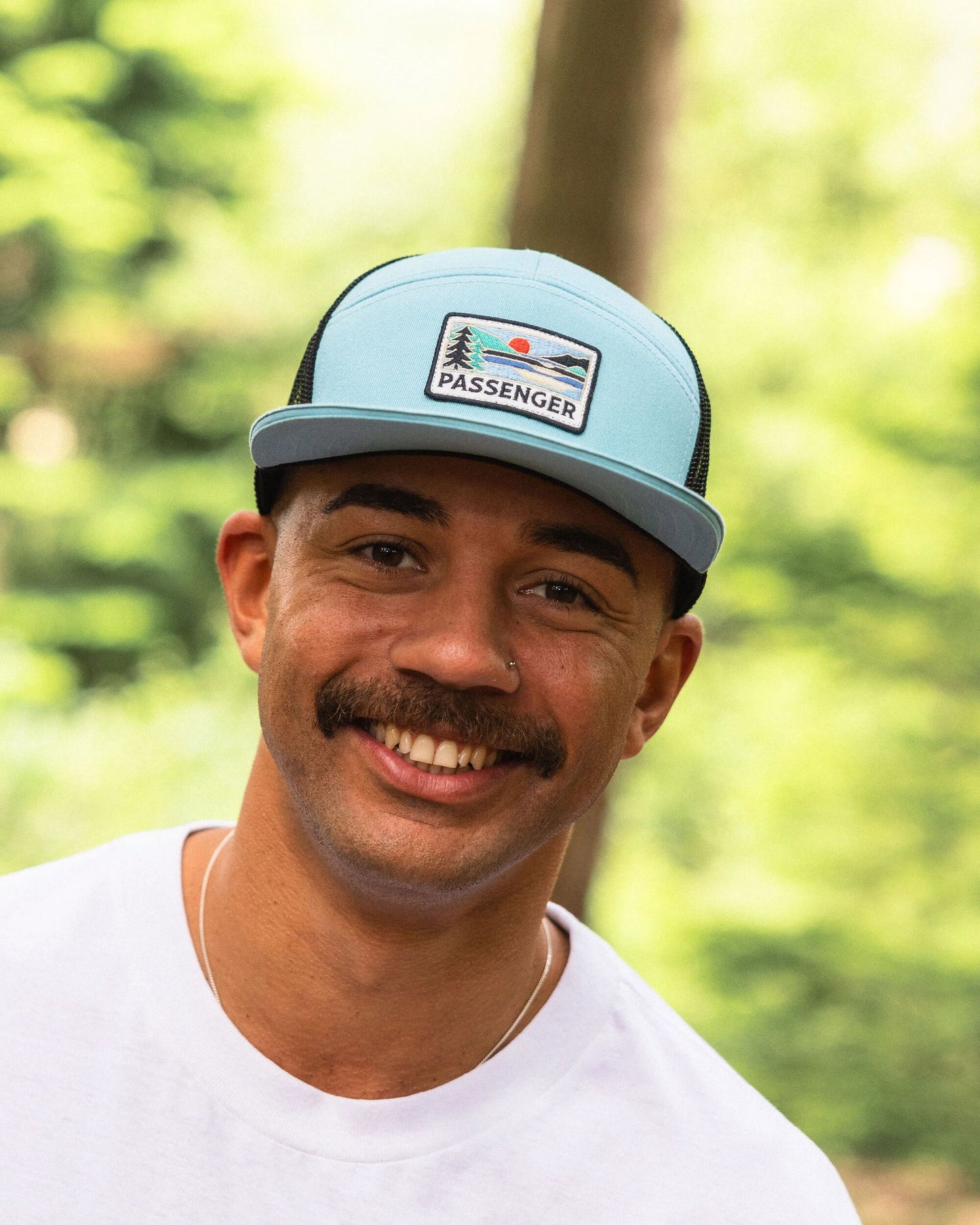 MensRoamer 7 Panel Organic Cotton Trucker Cap - Arctic - Lifestyle