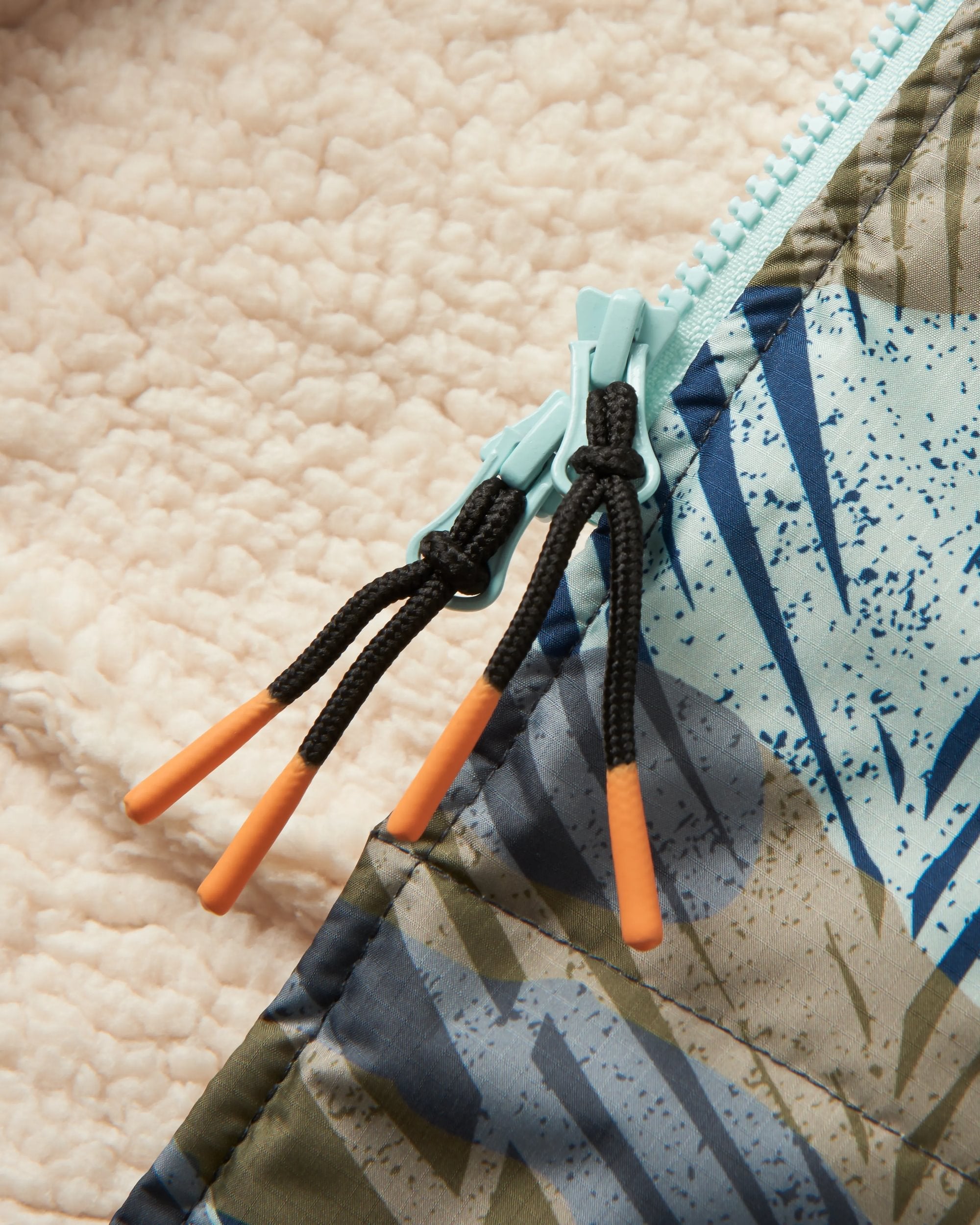 Waves Recycled Sherpa Lined Changing Robe - Palm Camo Apricot - Flatlay