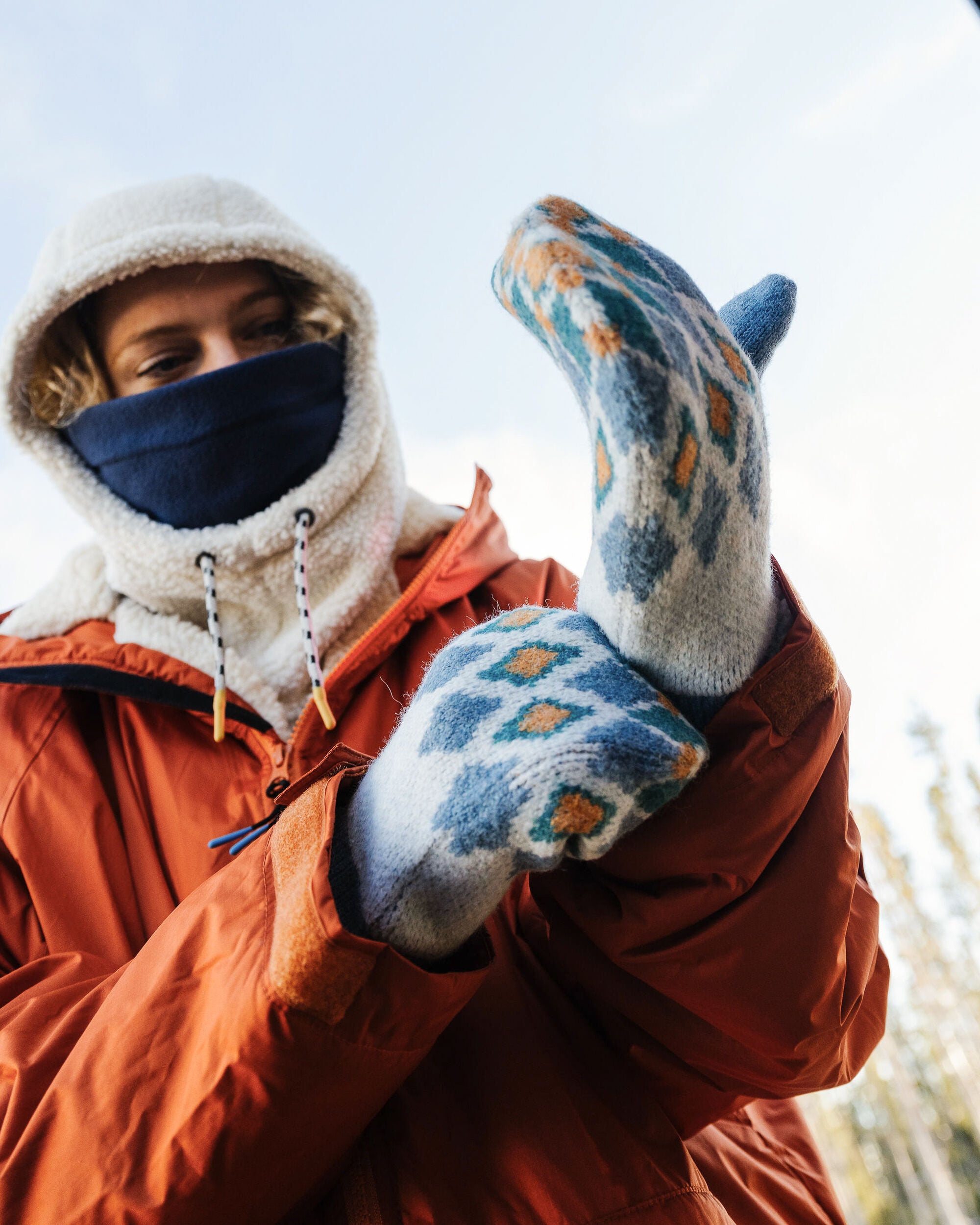 Wave Recycled Fleece Lined Mittens - Vintage White - Lifestyle