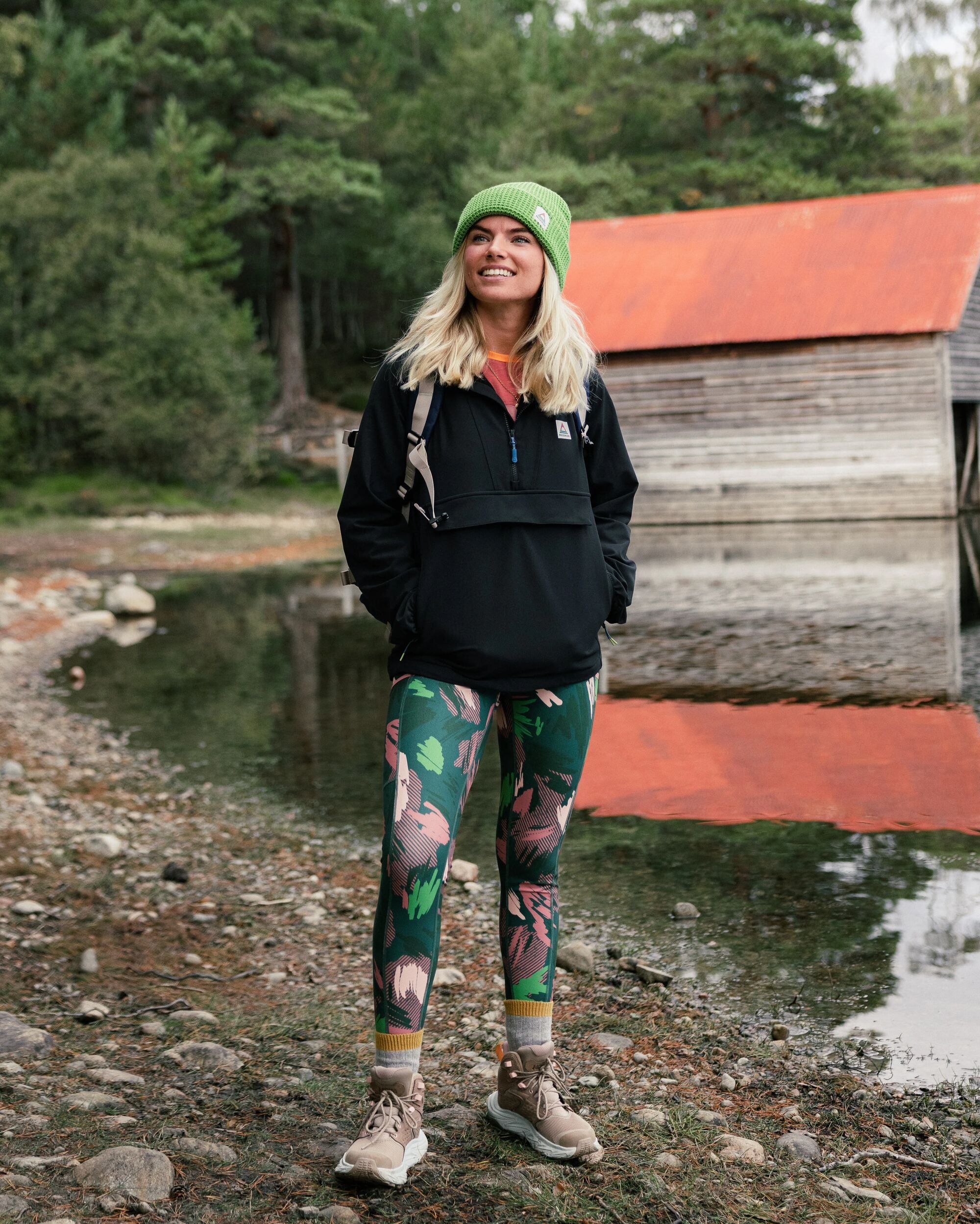 Mantra Recycled Active Legging - Abstract Mountain Fir Tree - Lifestyle
