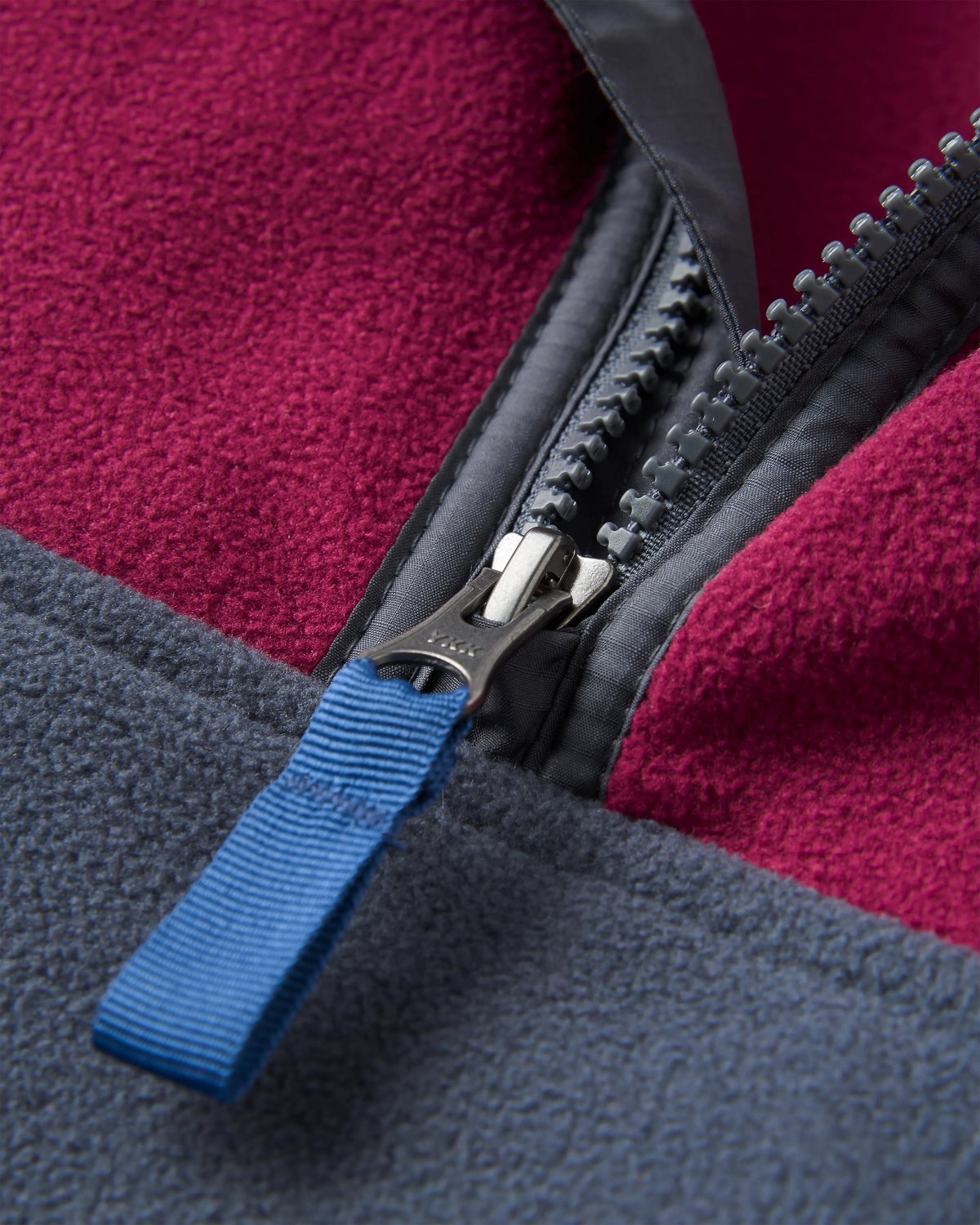 Set Off Polar 1/4 Zip Fleece - Warm Berry/Charcoal - Flatlay