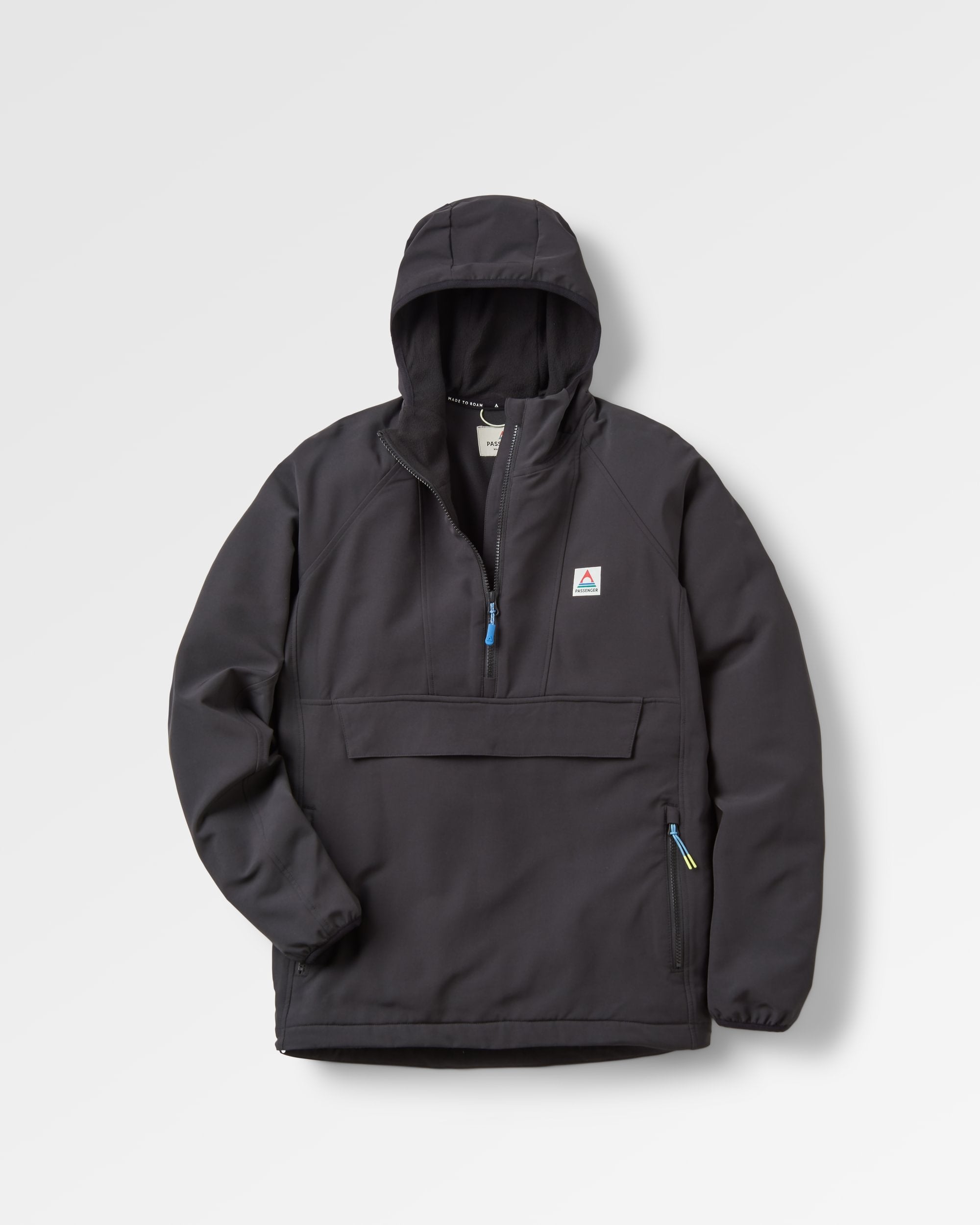Roamer Recycled Softshell Anorak - Black - Flatlay