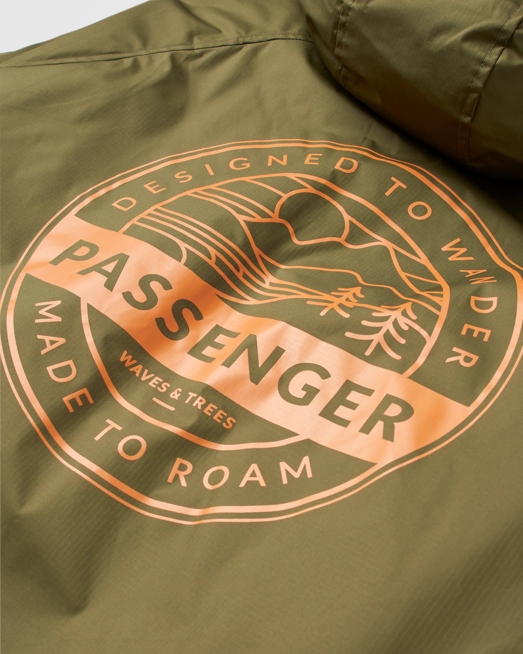 Waves Recycled Sherpa Lined Changing Robe - Khaki - Flatlay