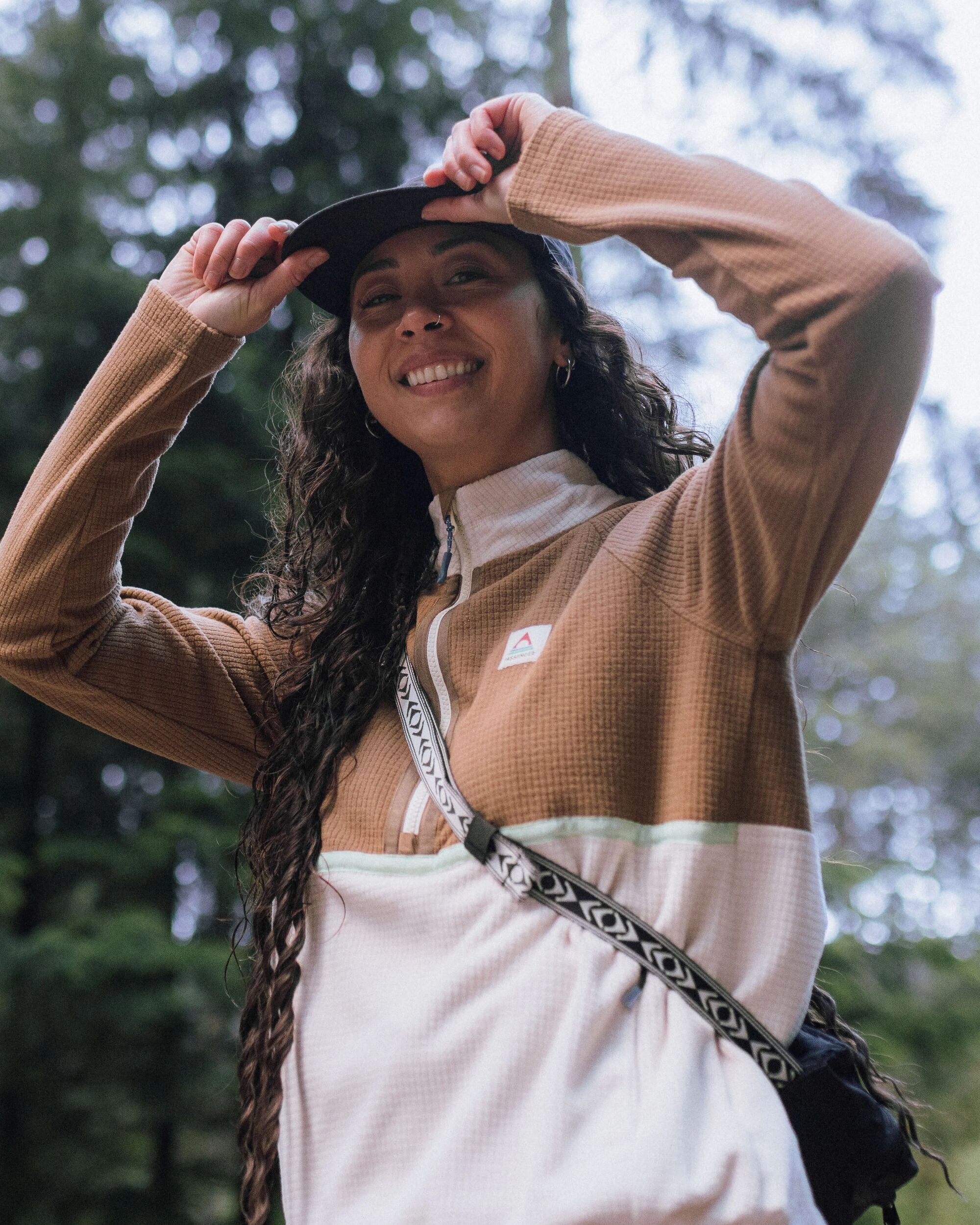 Off Trail Recycled Grid Polar Fleece - Caramel/Birch - Lifestyle