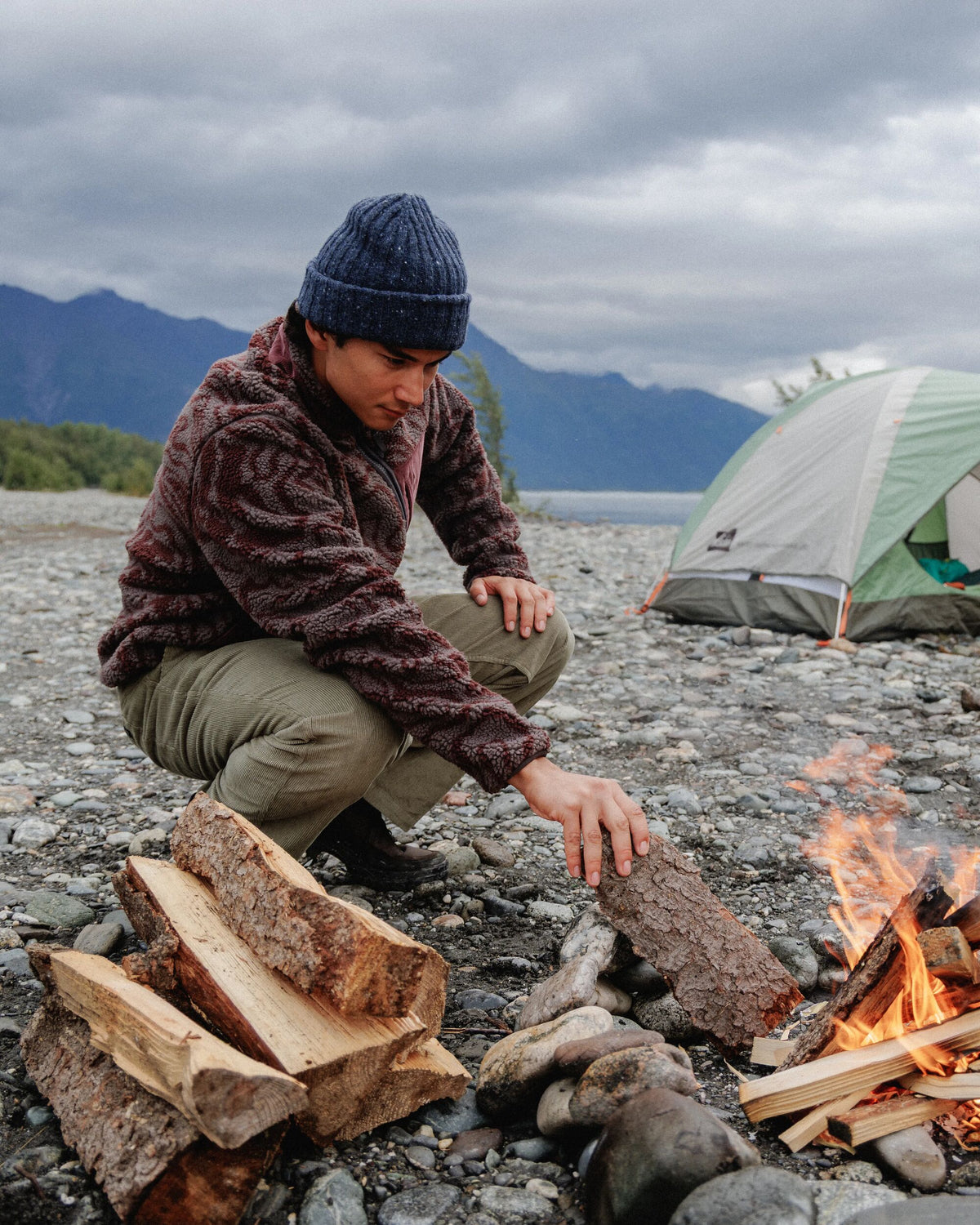 Trekker Deep-Pile Sherpa Fleece - Strata Swirl Brambleberry - Lifestyle