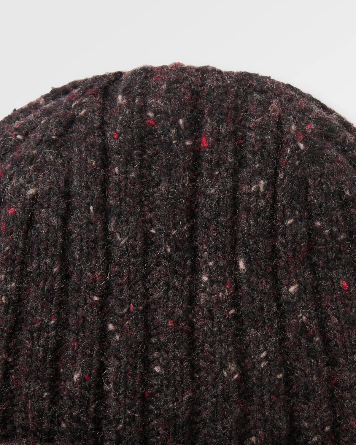 Fisherman Merino Wool Beanie - Black/Red - Flatlay