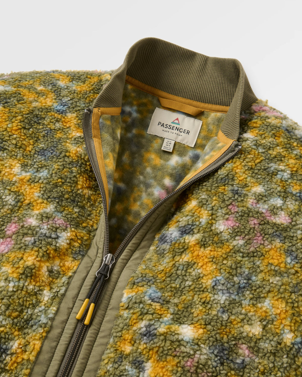 Lucia Sherpa Fleece 2.0 - Powder Camo Dusty Olive - Flatlay