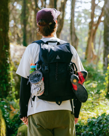 Boondocker 26L Backpack - Black - Lifestyle - Male