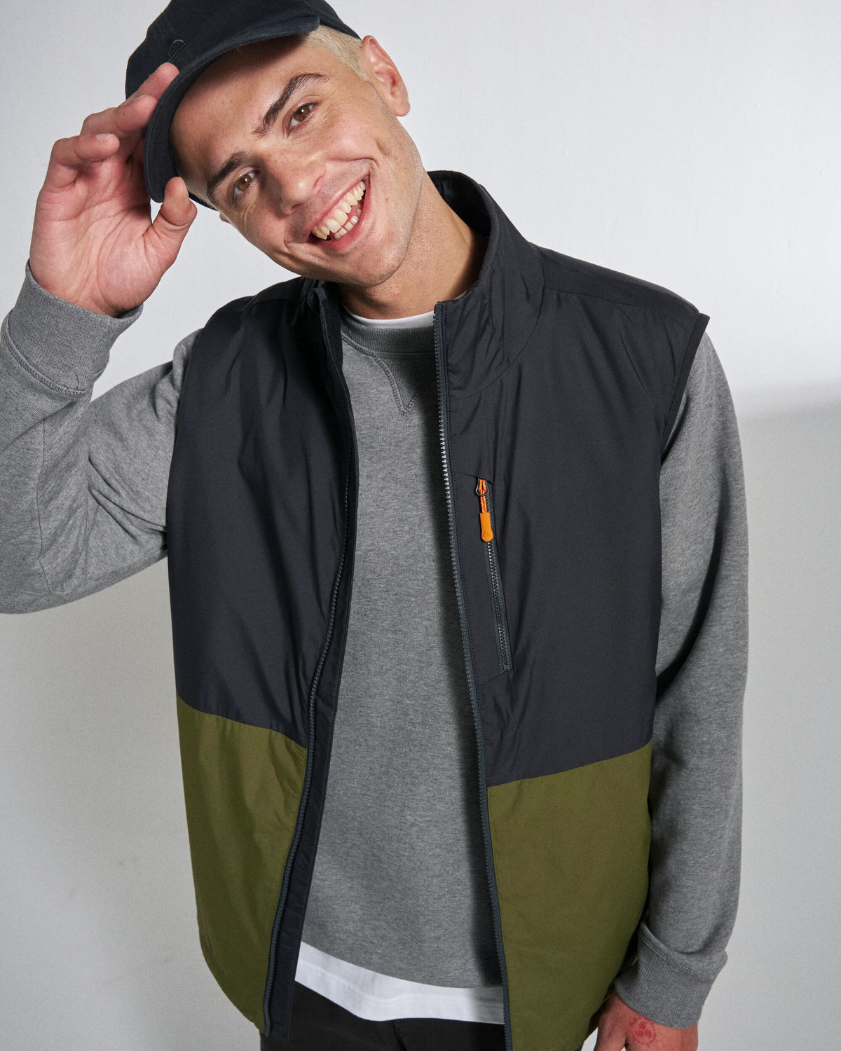Daybreak Lightweight Thermore® Insulated Vest - Faded Black/Khaki - Studio Model