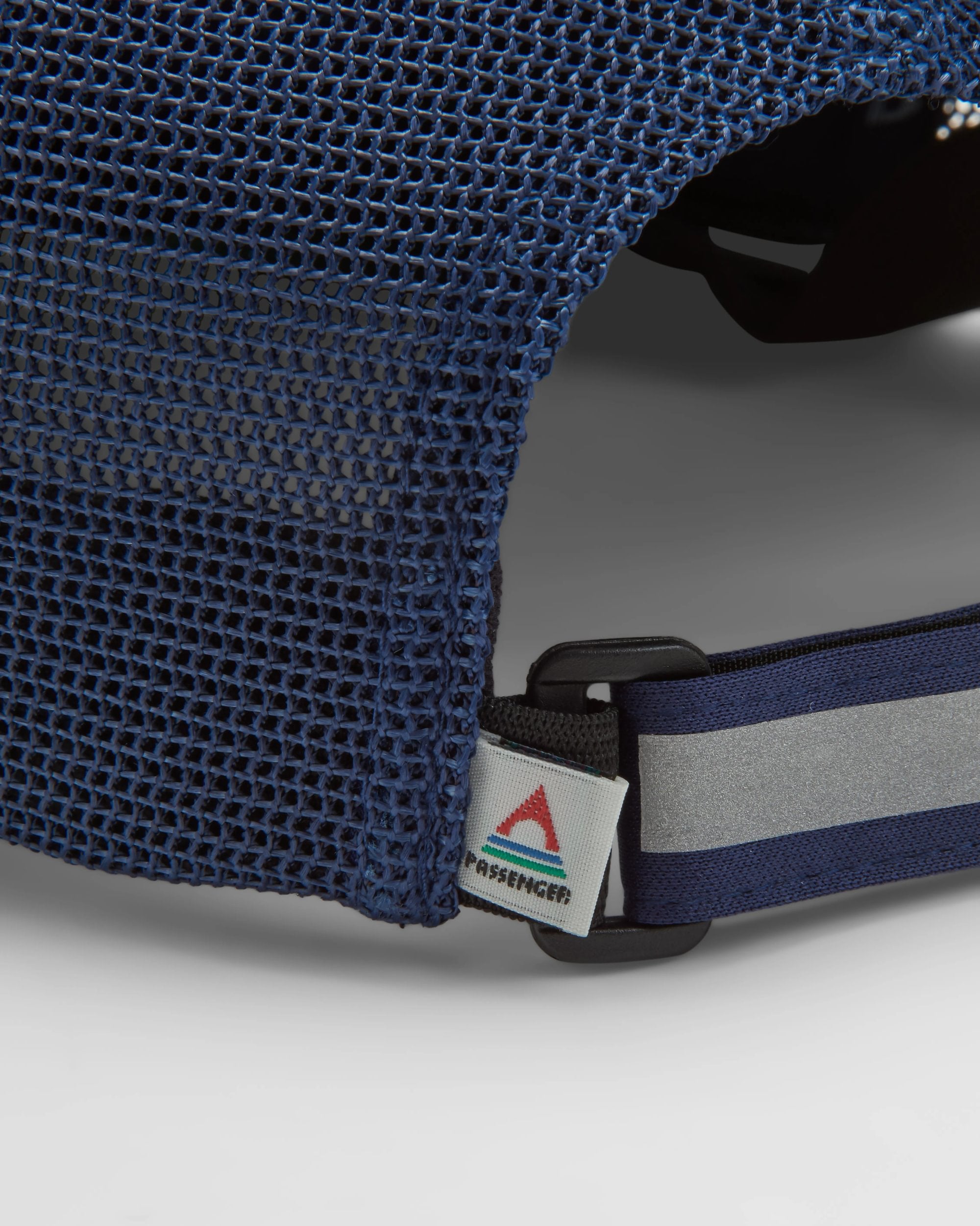 Trail Active Trucker Cap - Greenlake - Flatlay