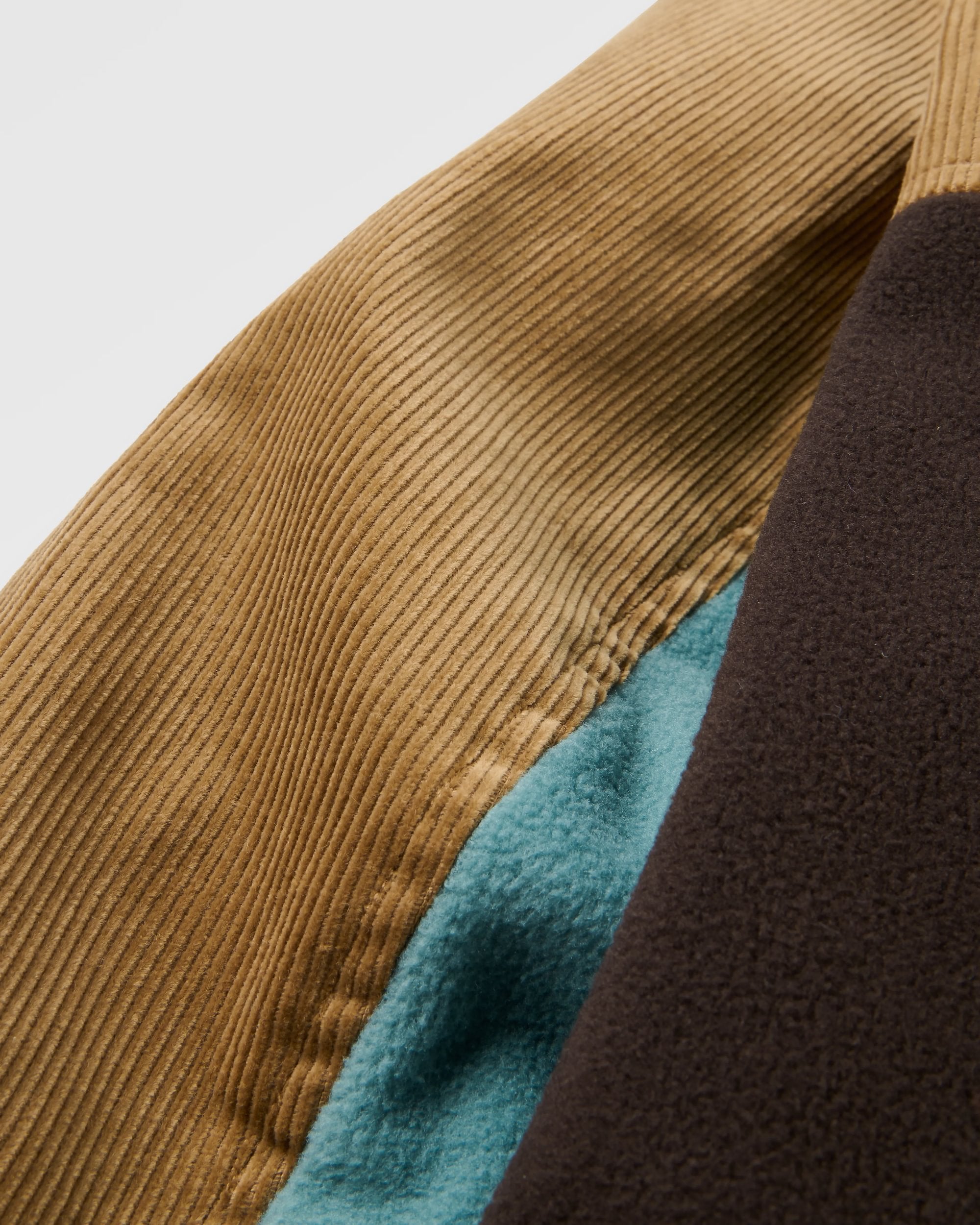 Somewhere Recycled Fleece - Caramel/Espresso - Flatlay