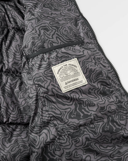 Grounded Insulated Jacket - Black - Flatlay