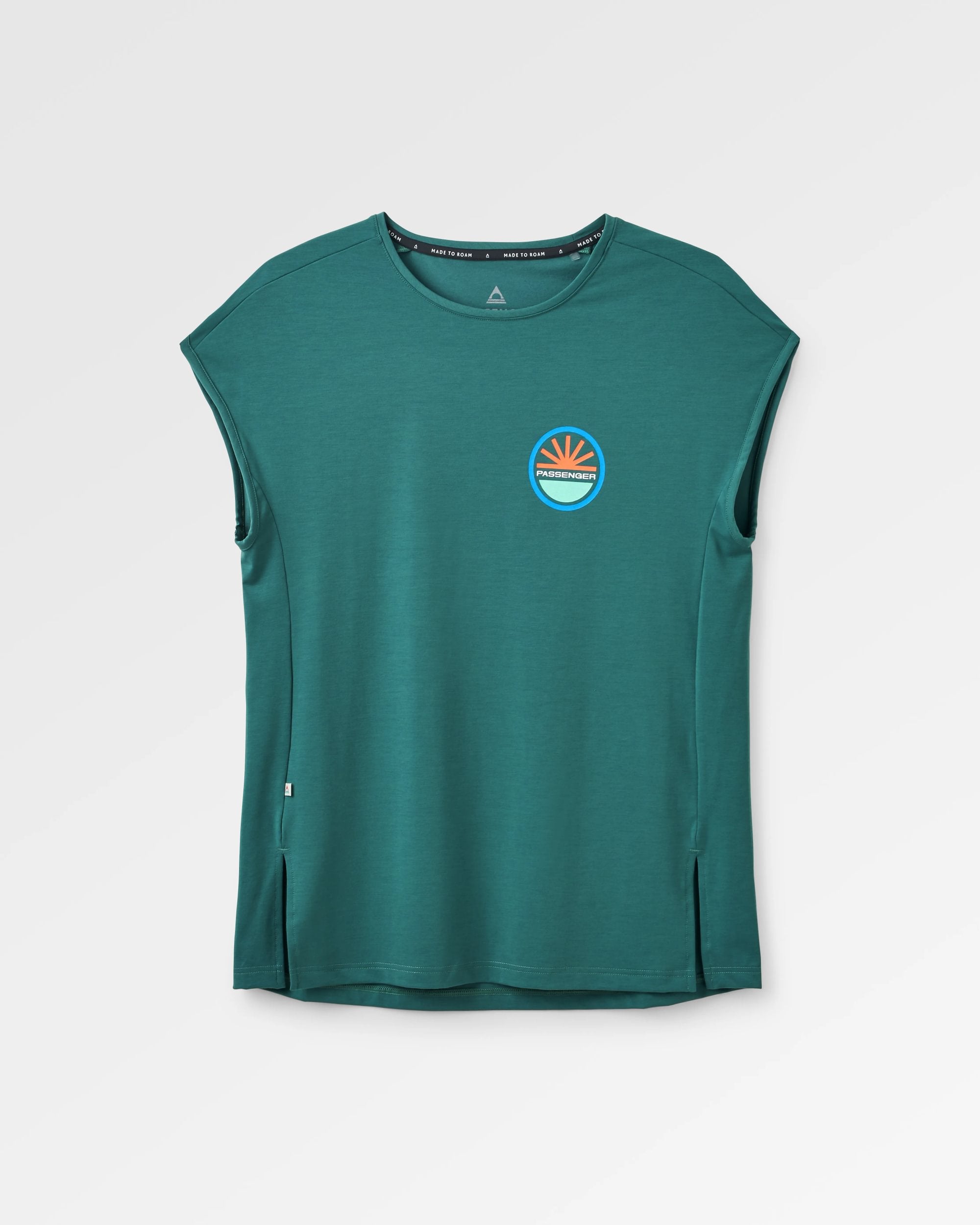 Chase The Light Drirelease® Active T-Shirt - Deep Ocean - Flatlay