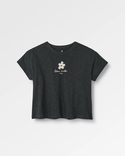 Roam Further T-Shirt - Black - Flatlay