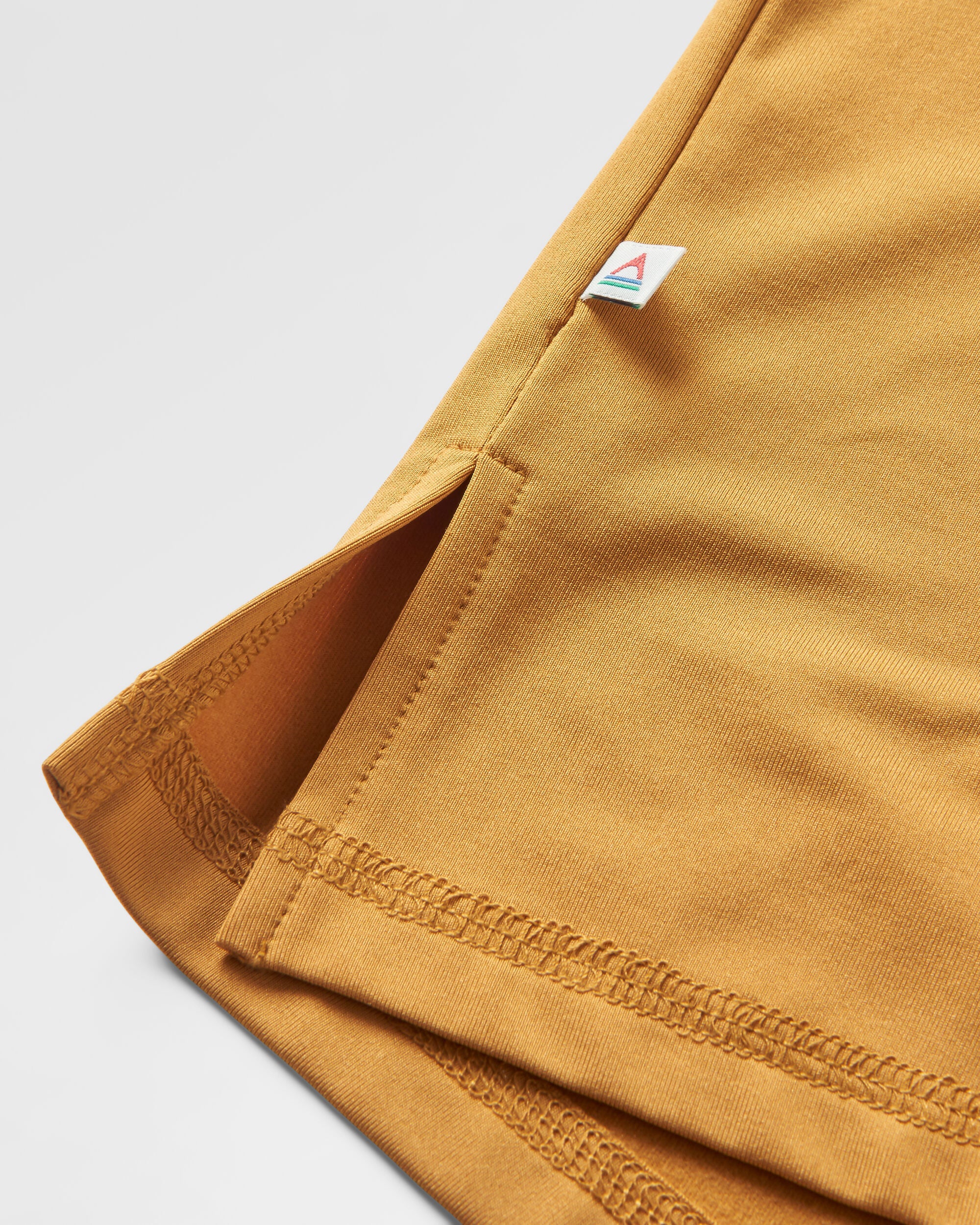 Align Active Recycled T-Shirt - Dusty Ochre - Flatlay