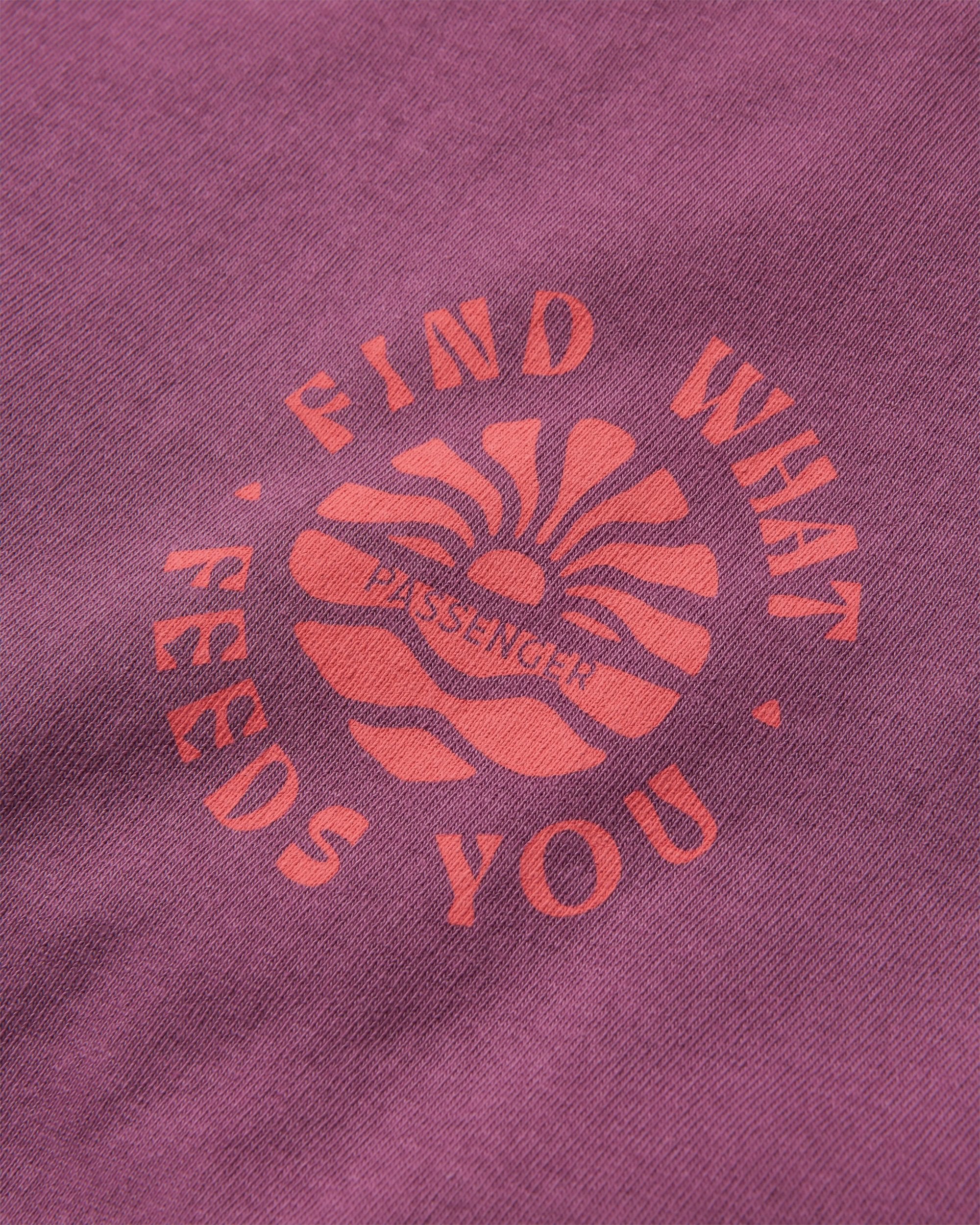 Discovery Rolled Sleeve T-Shirt - Berry - Flatlay