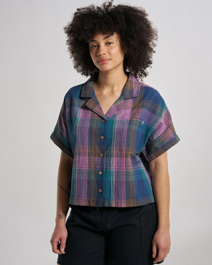 Arden Organic Cotton Short Sleeve Shirt - Rich Navy Multi Check - Studio Model