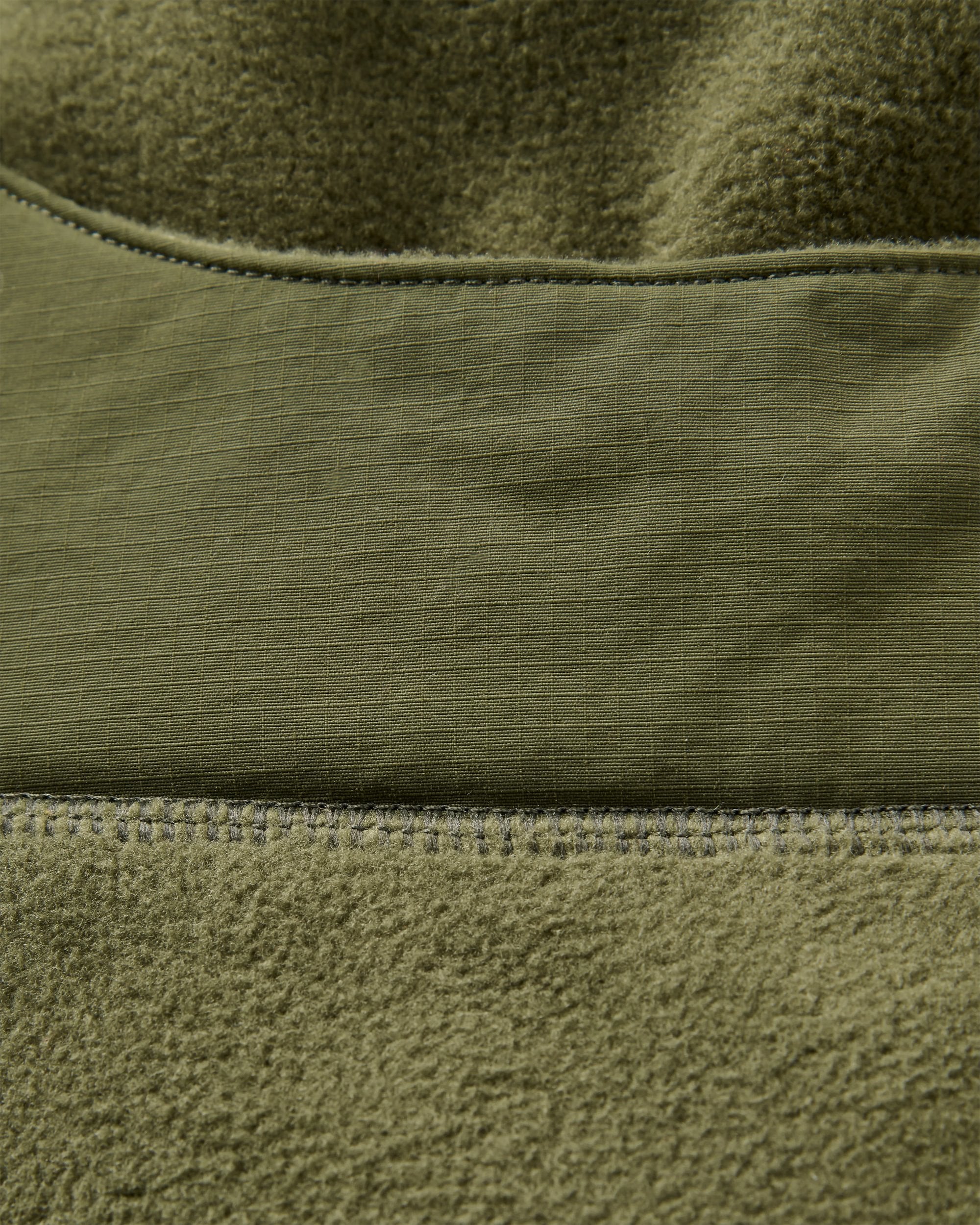 Snow Lodge Polartec® Hood - Khaki - Flatlay