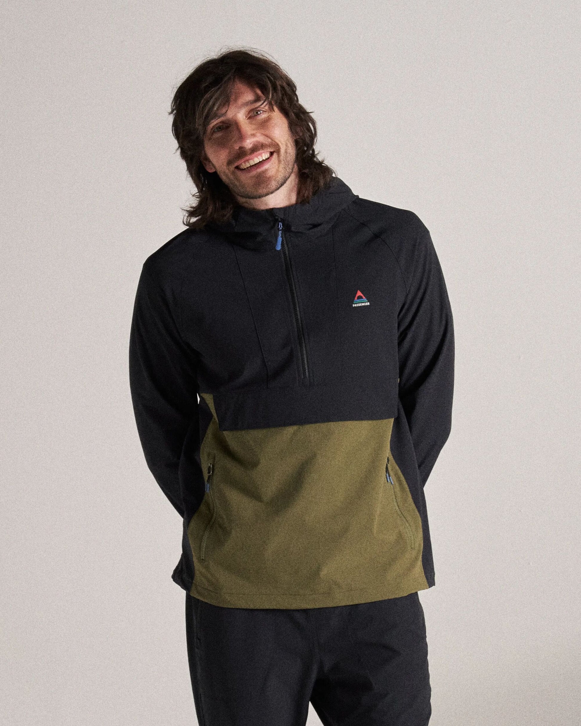 Roamer Light Recycled Softshell Jacket - Black/Khaki - Studio Model