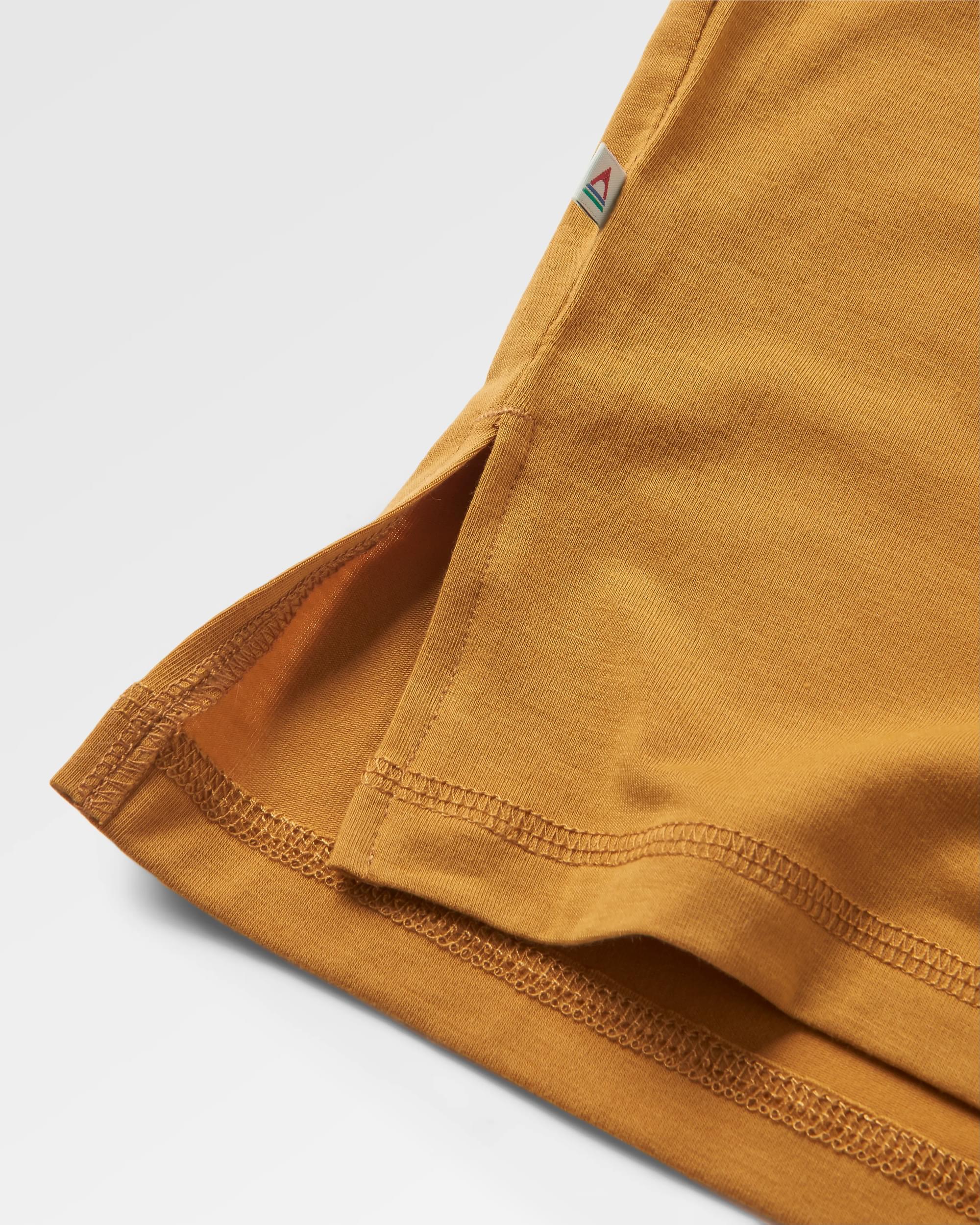 Trail Active Recycled T-shirt - Dusty Ochre - Flatlay