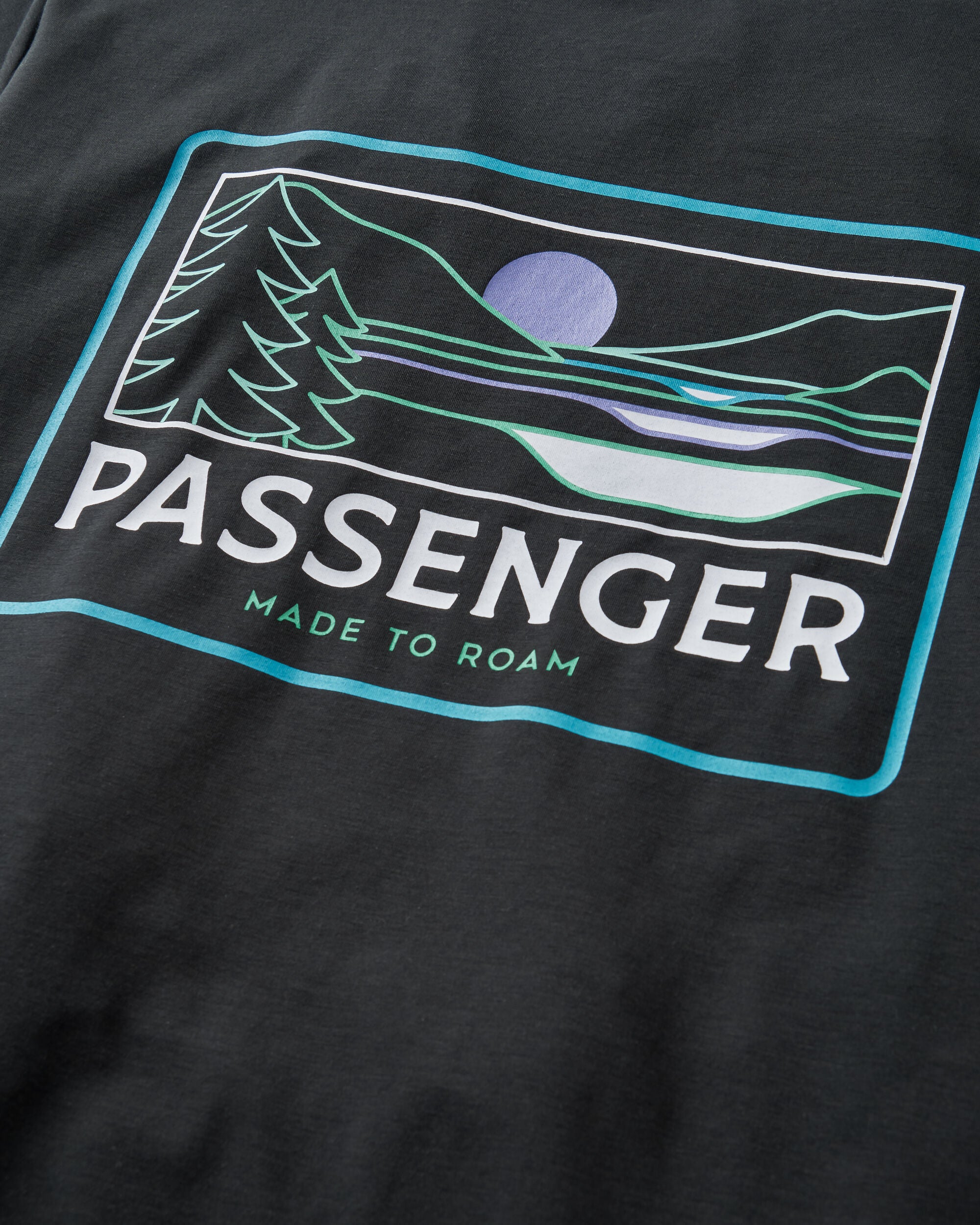 Roamer Men's Recycled Active T-Shirt - Black - Flatlay